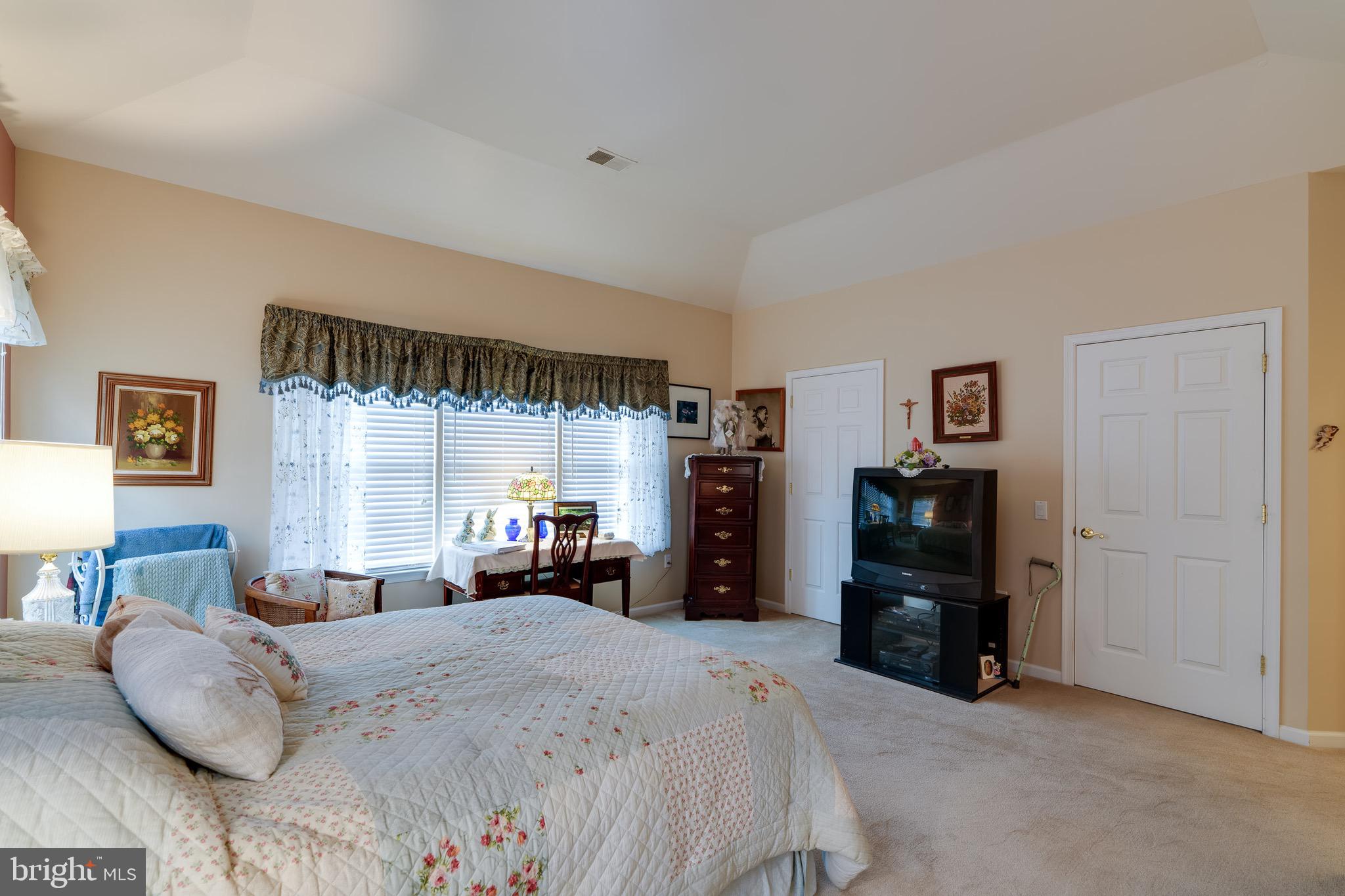 HIGHLANDS AT GLENMOO - Residential