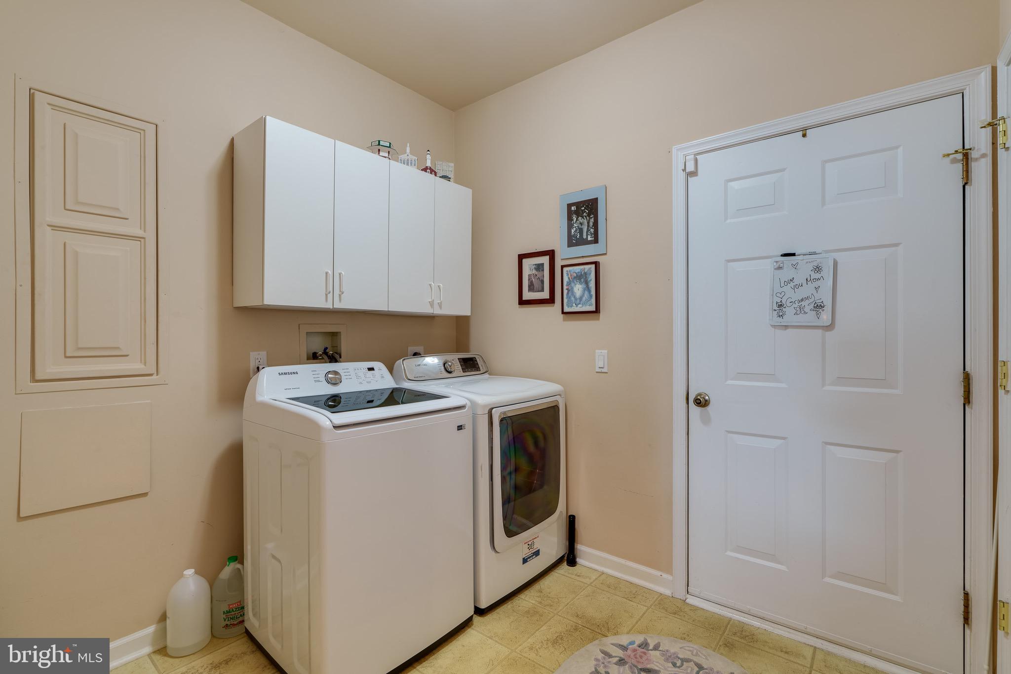 HIGHLANDS AT GLENMOO - Residential