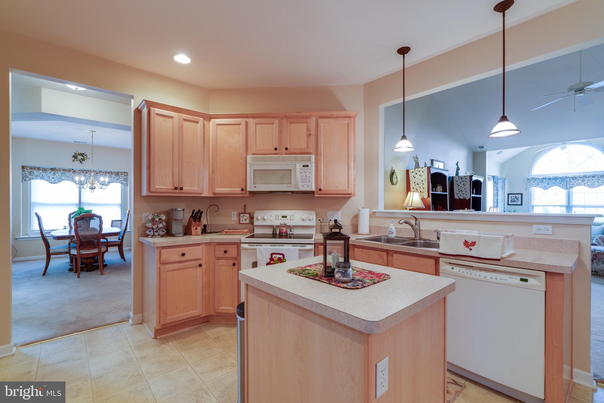 HIGHLANDS AT GLENMOO - Residential