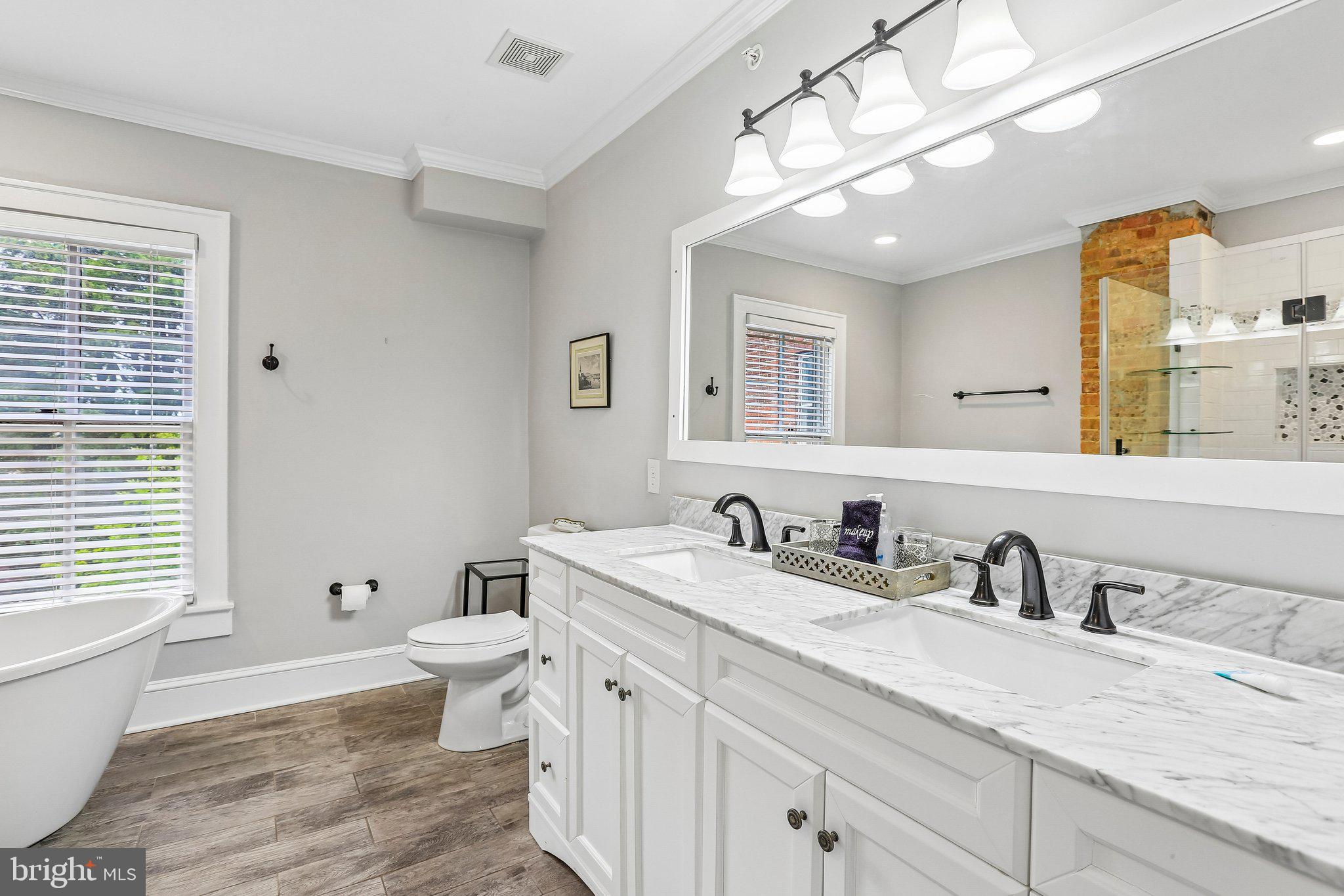 ANNAPOLIS - Residential