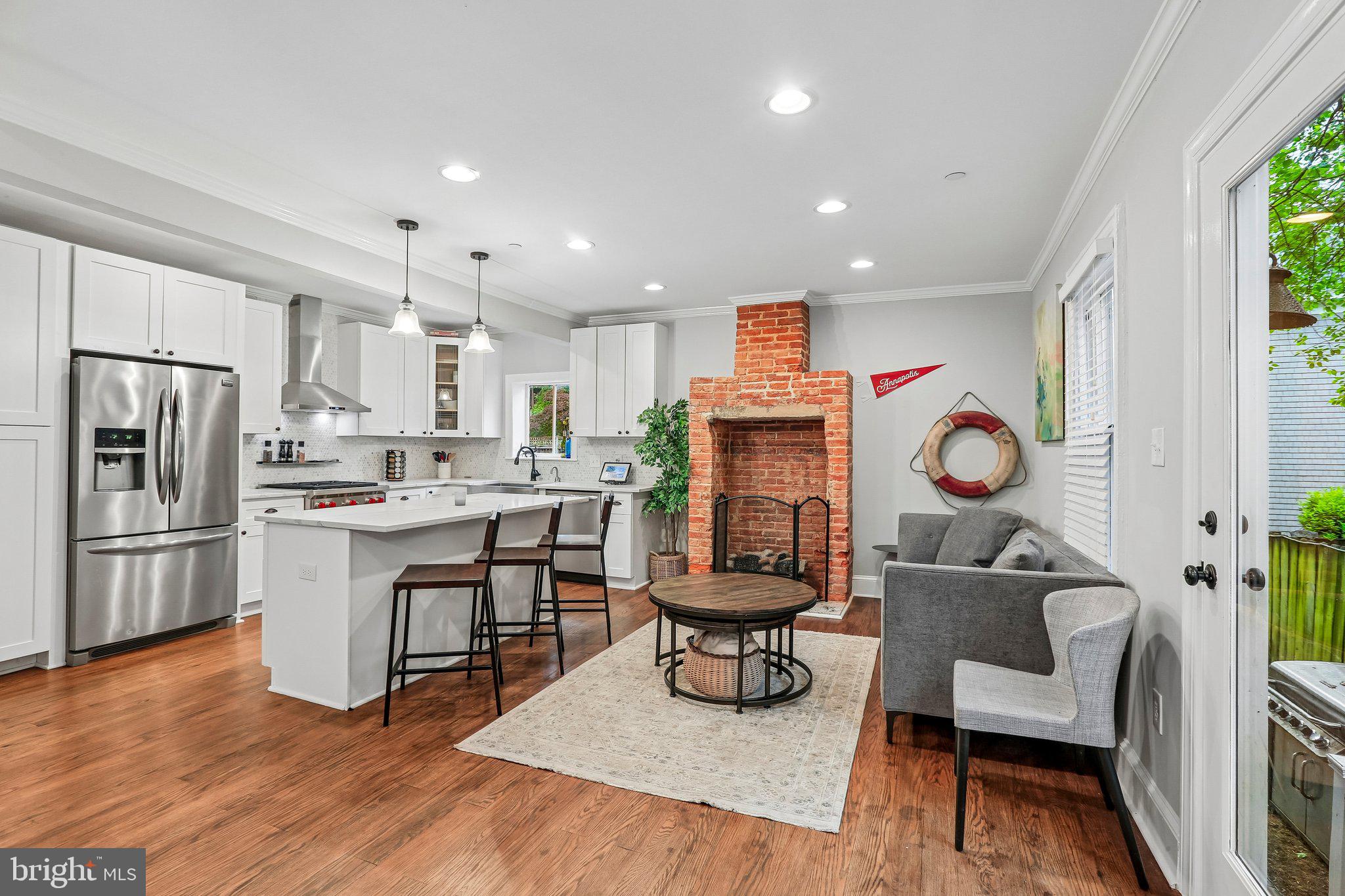 ANNAPOLIS - Residential