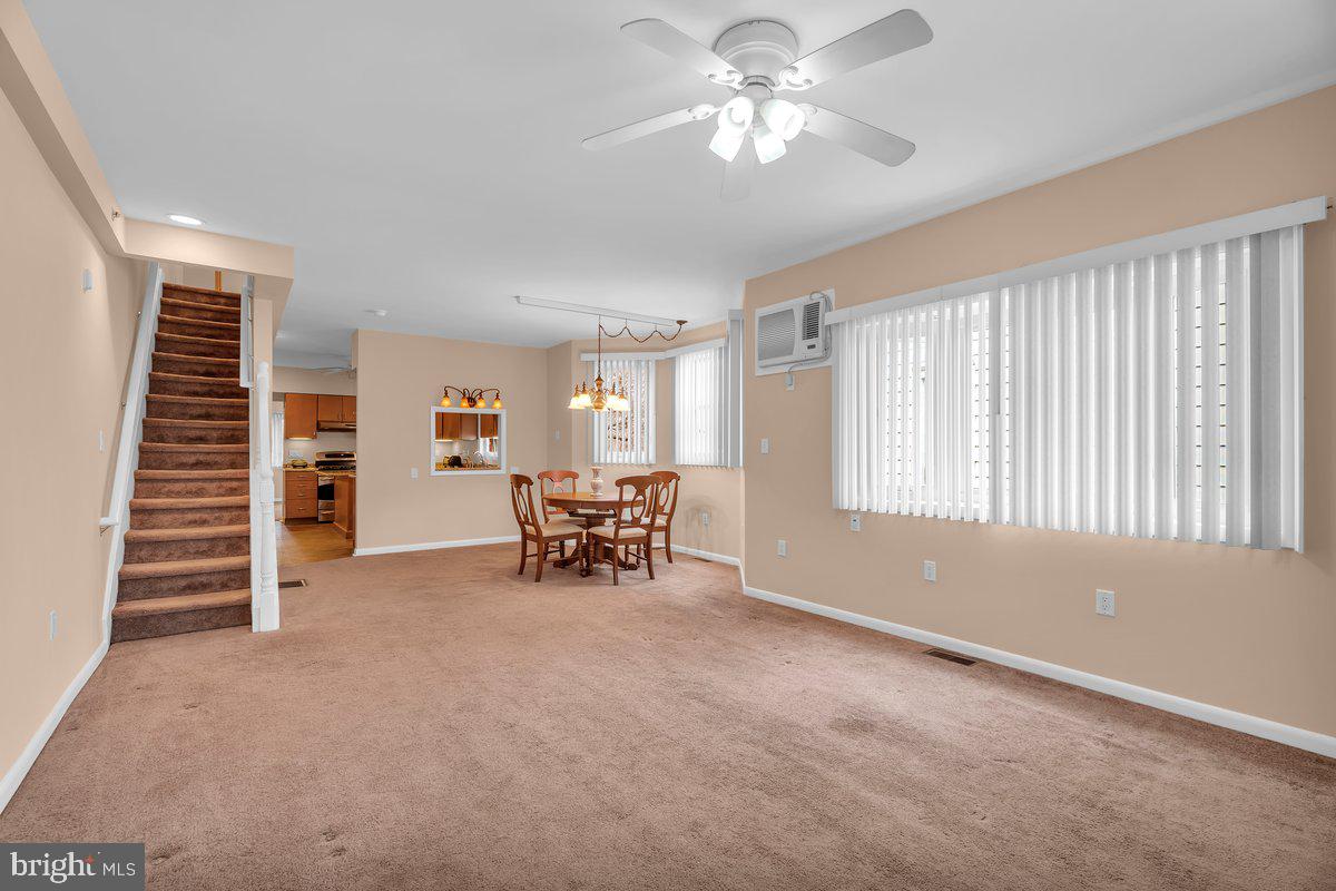 127 W FEDERAL STREET