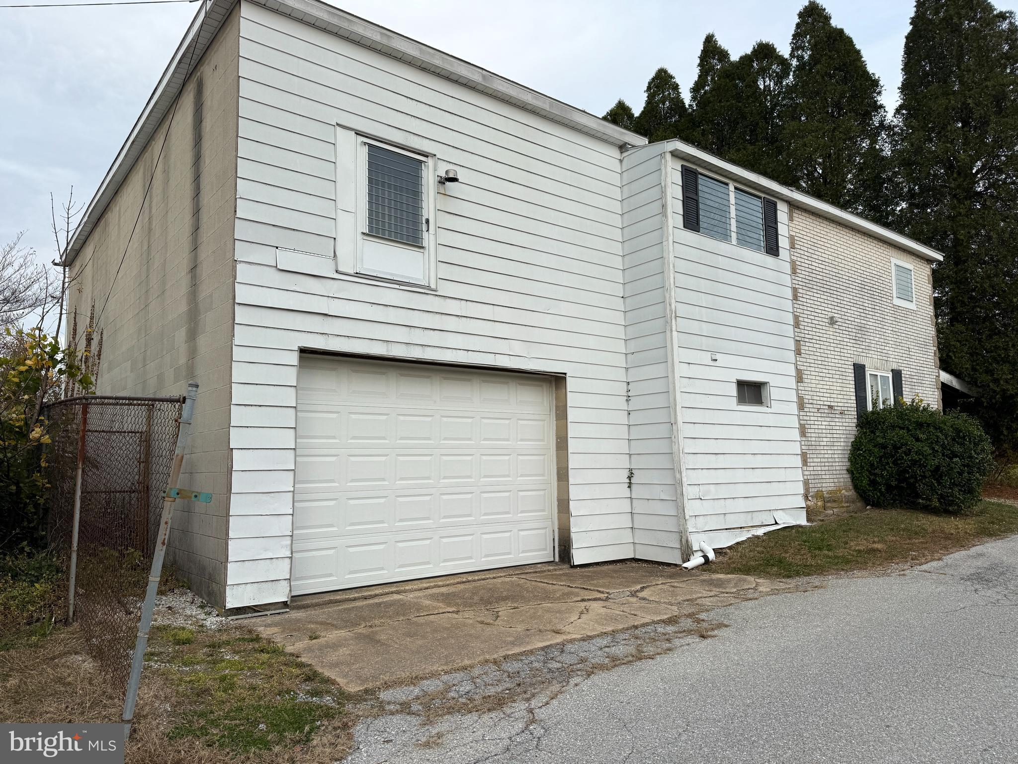 DALLASTOWN BORO - Residential