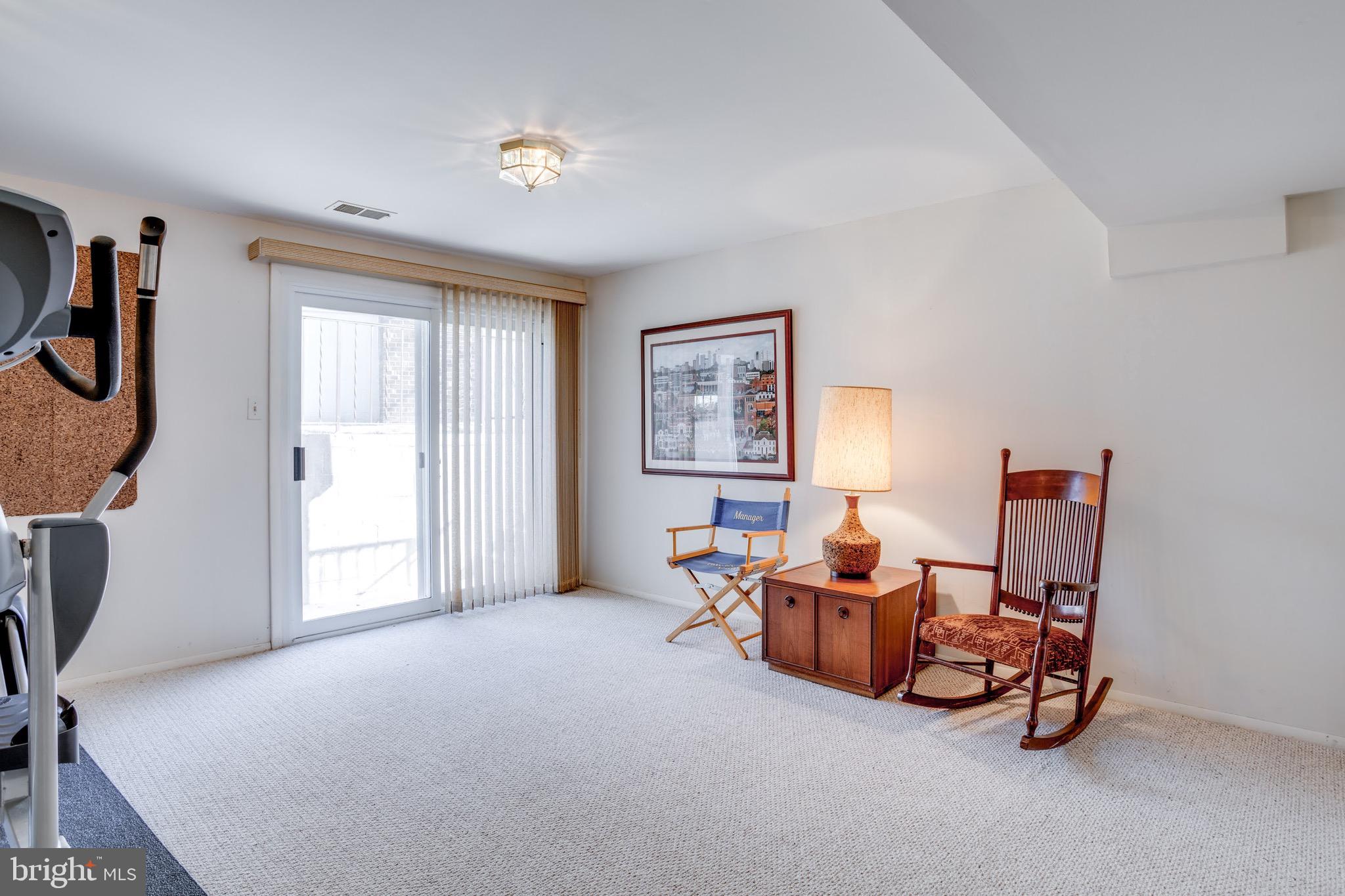 LAKEWOOD HILLS - Residential