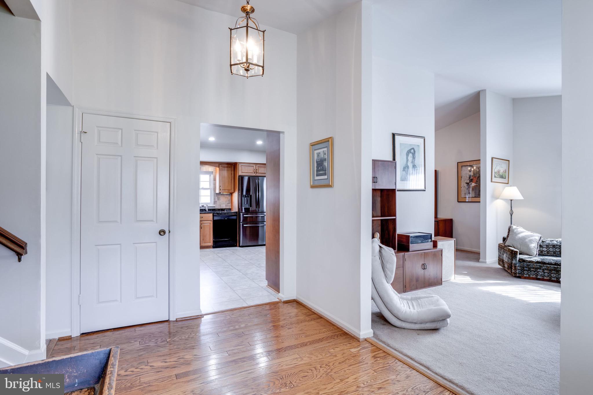 LAKEWOOD HILLS - Residential