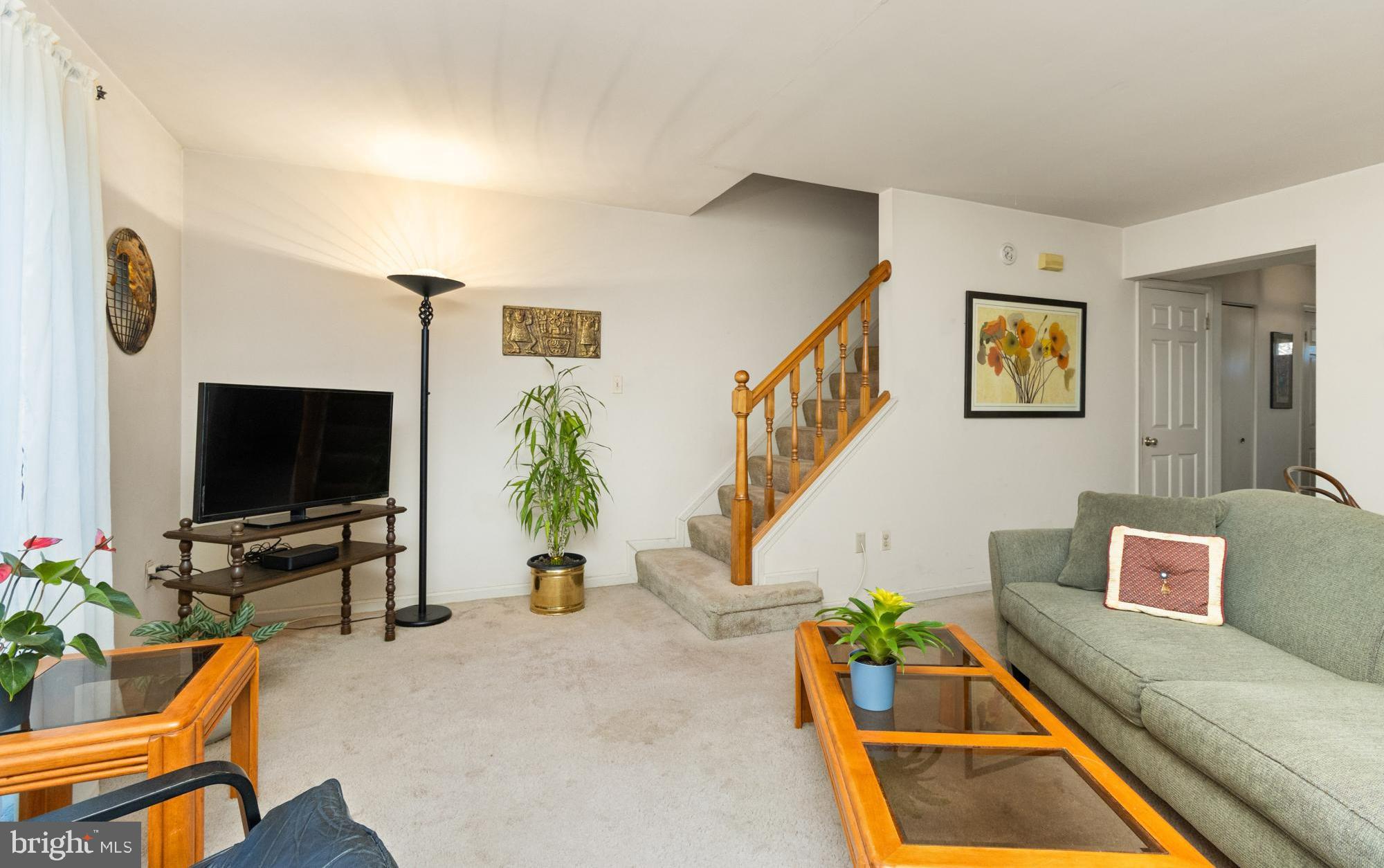 DARTMOUTH GLEN - Residential