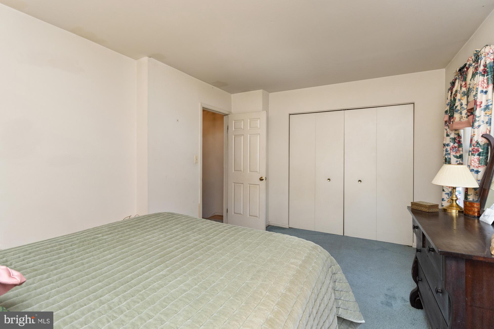 DARTMOUTH GLEN - Residential