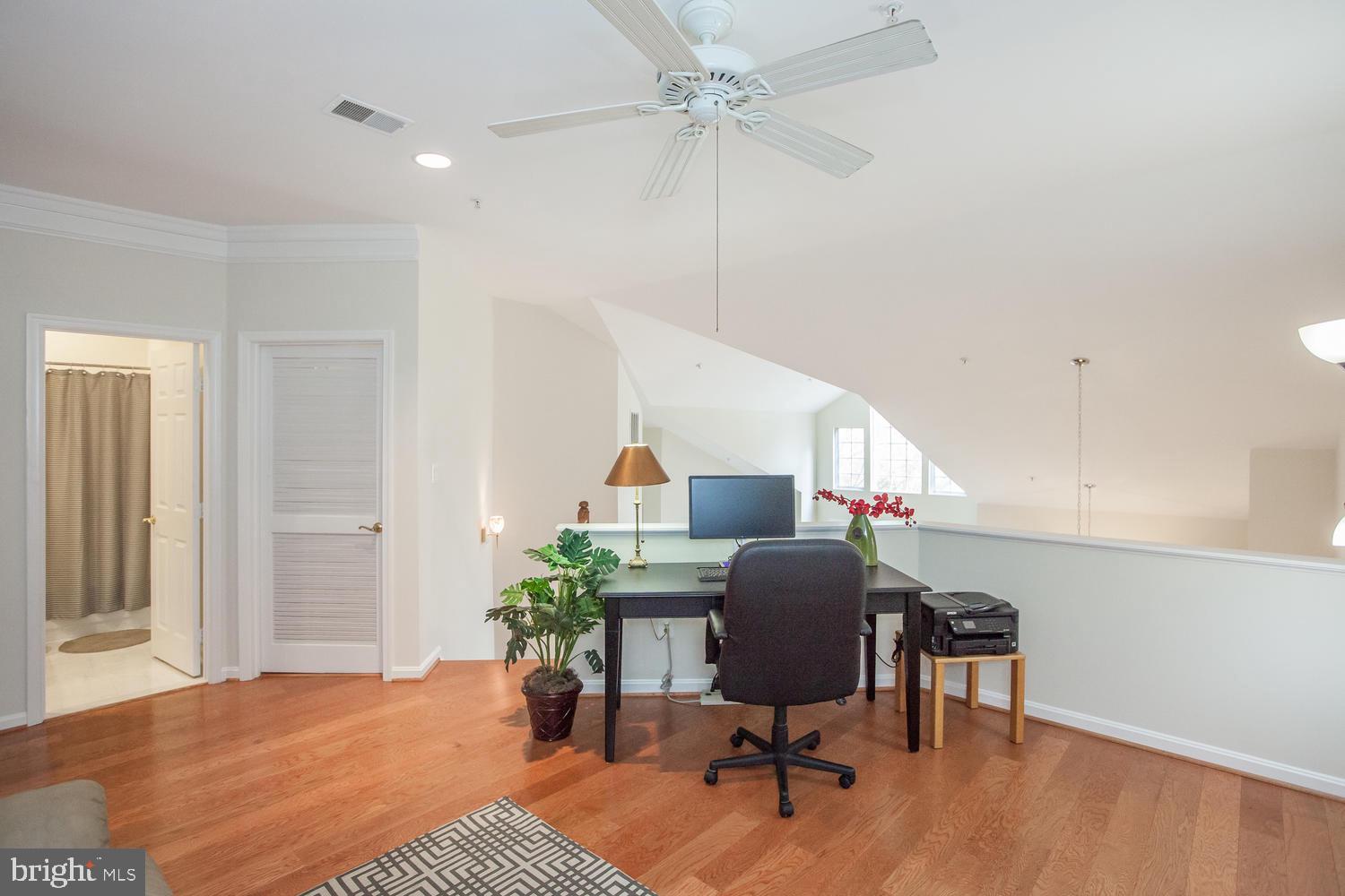 GATES OF WESTFALLS - Residential Lease