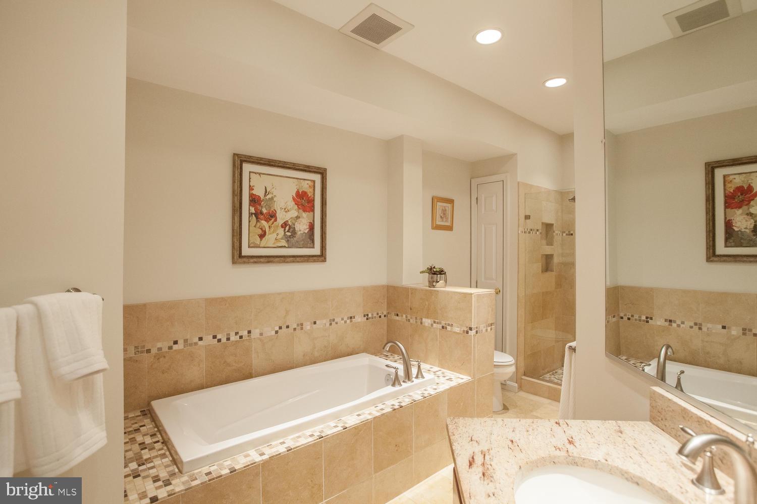 GATES OF WESTFALLS - Residential Lease