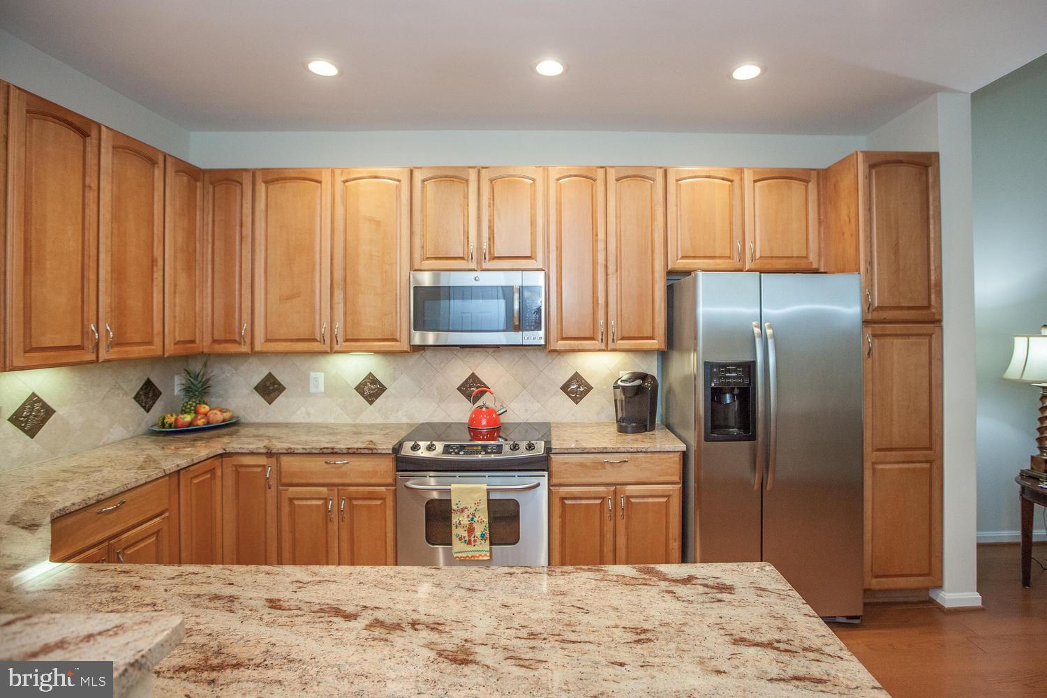 GATES OF WESTFALLS - Residential Lease