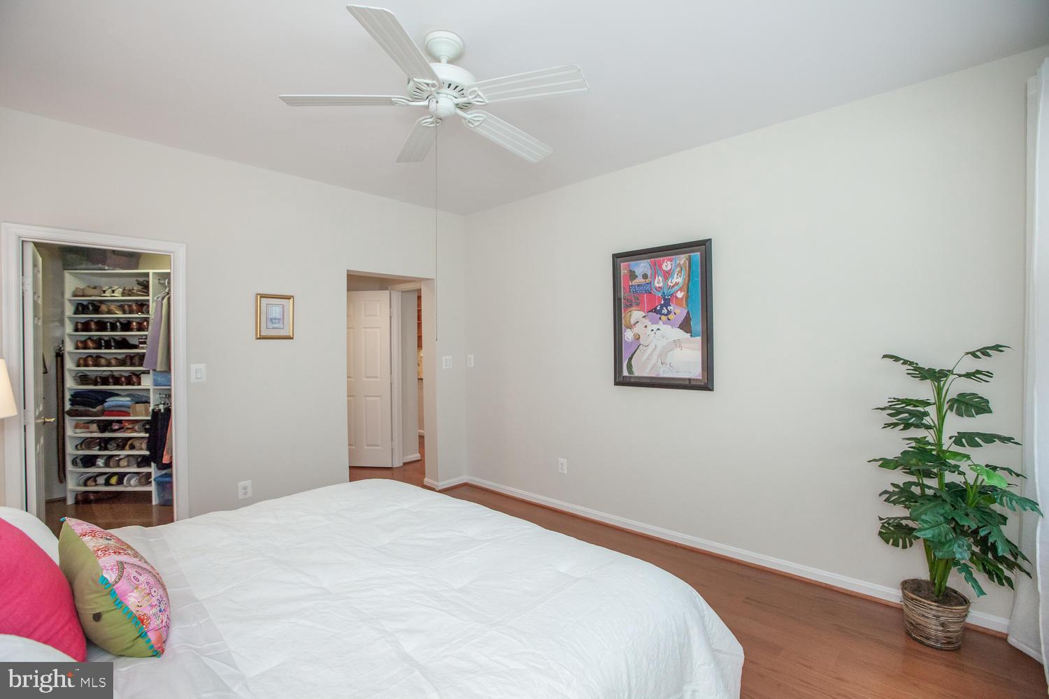 GATES OF WESTFALLS - Residential Lease