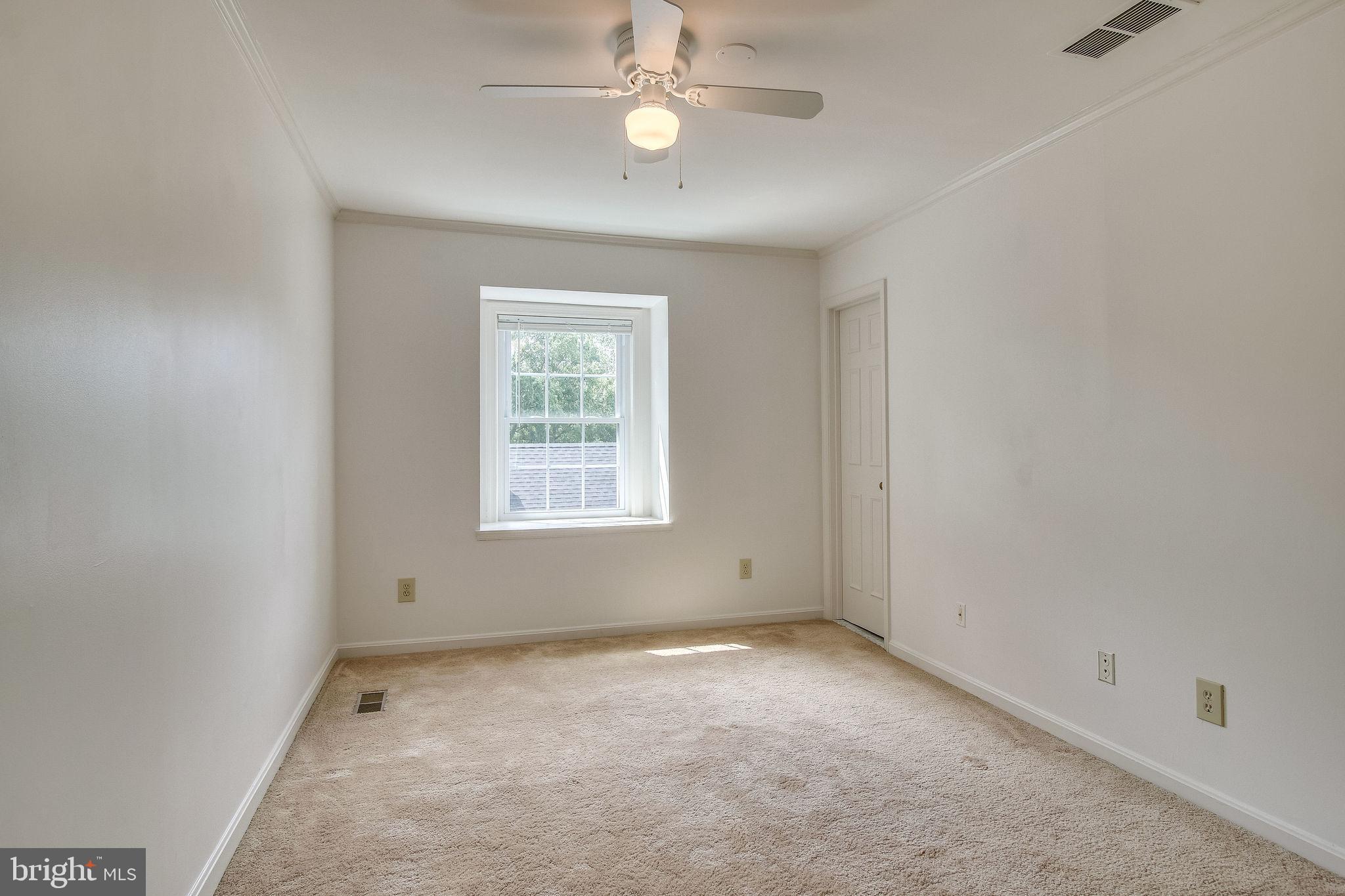 COOPER COURT - Residential Lease