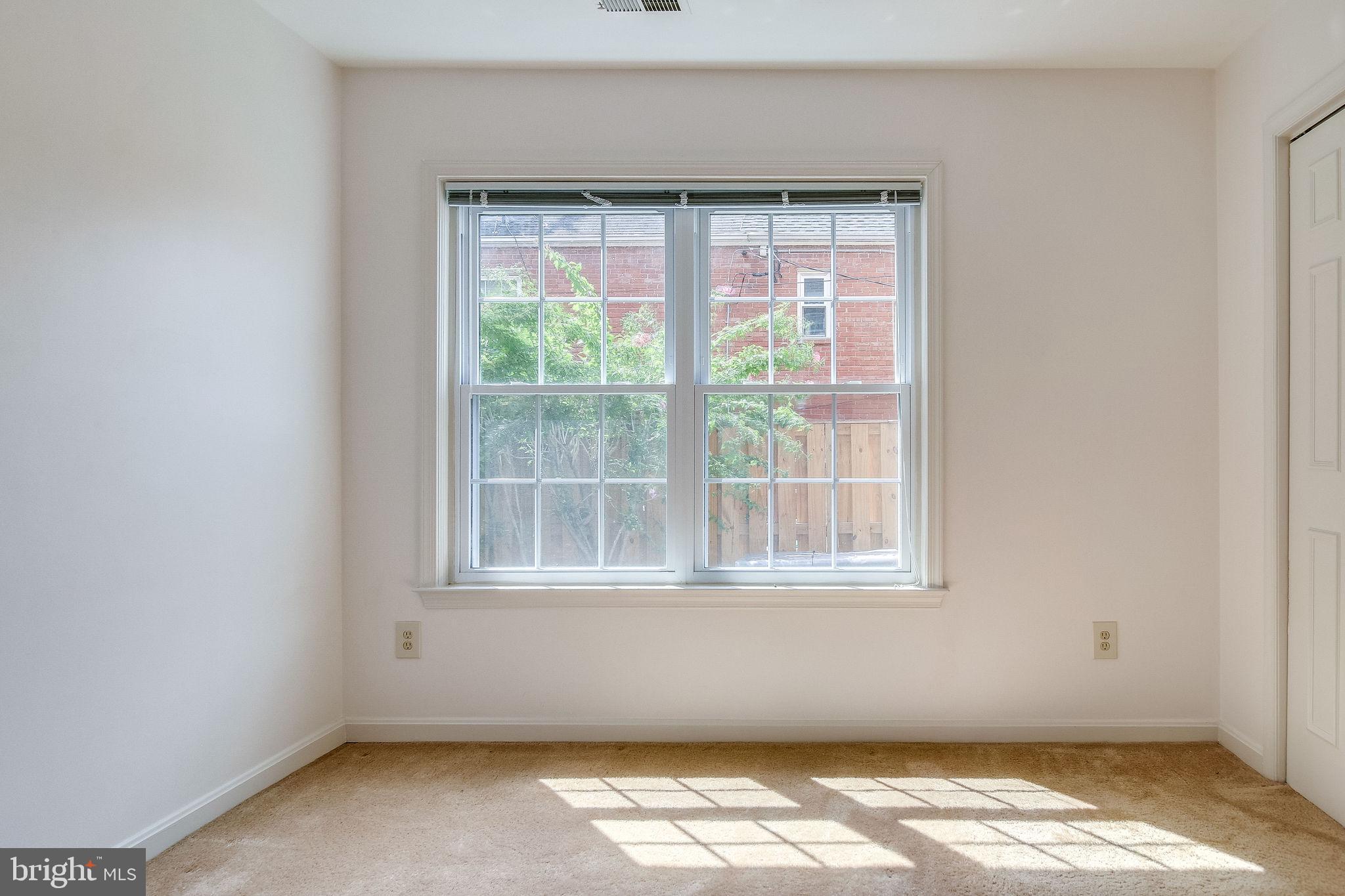 COOPER COURT - Residential Lease