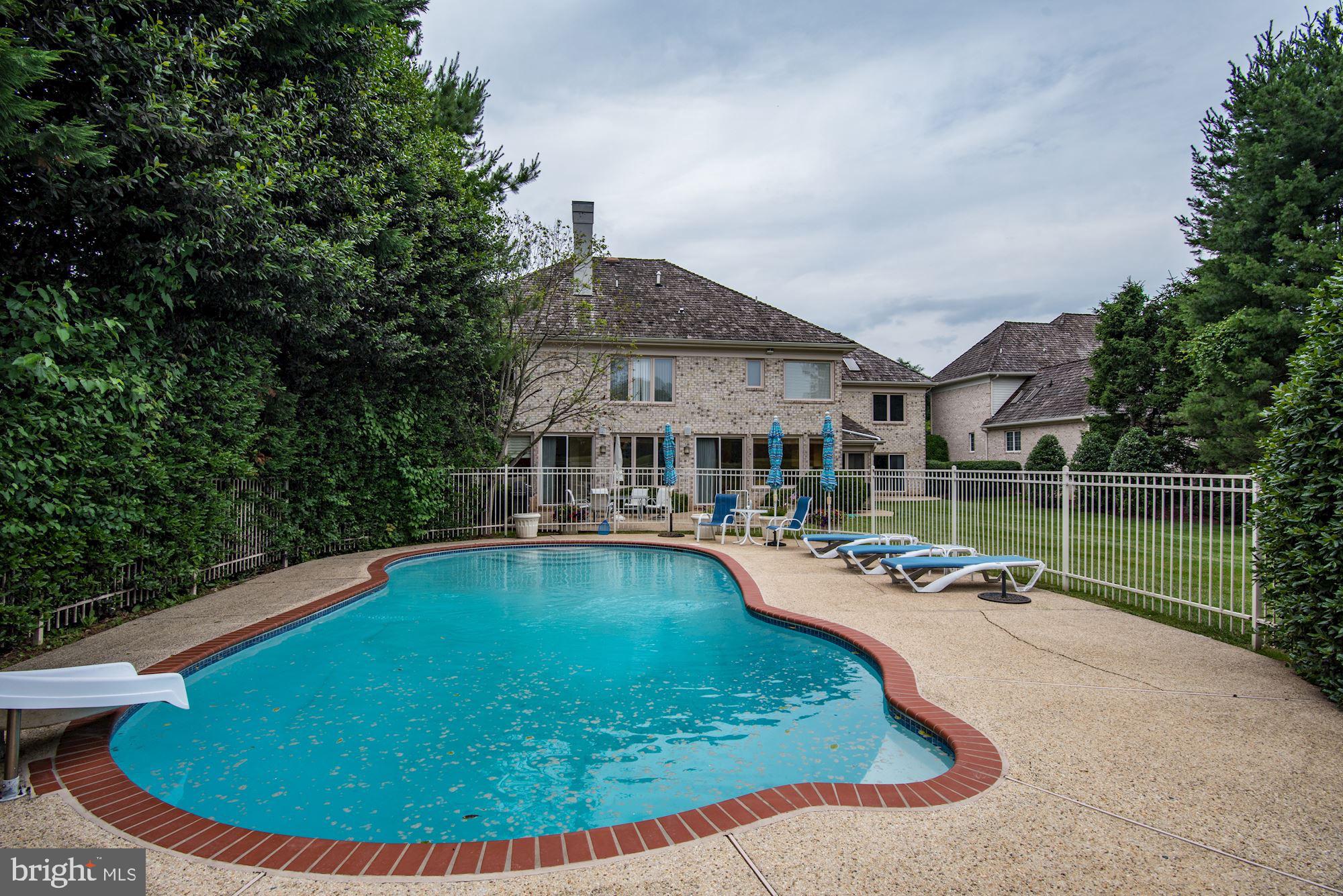 AVENEL - Residential