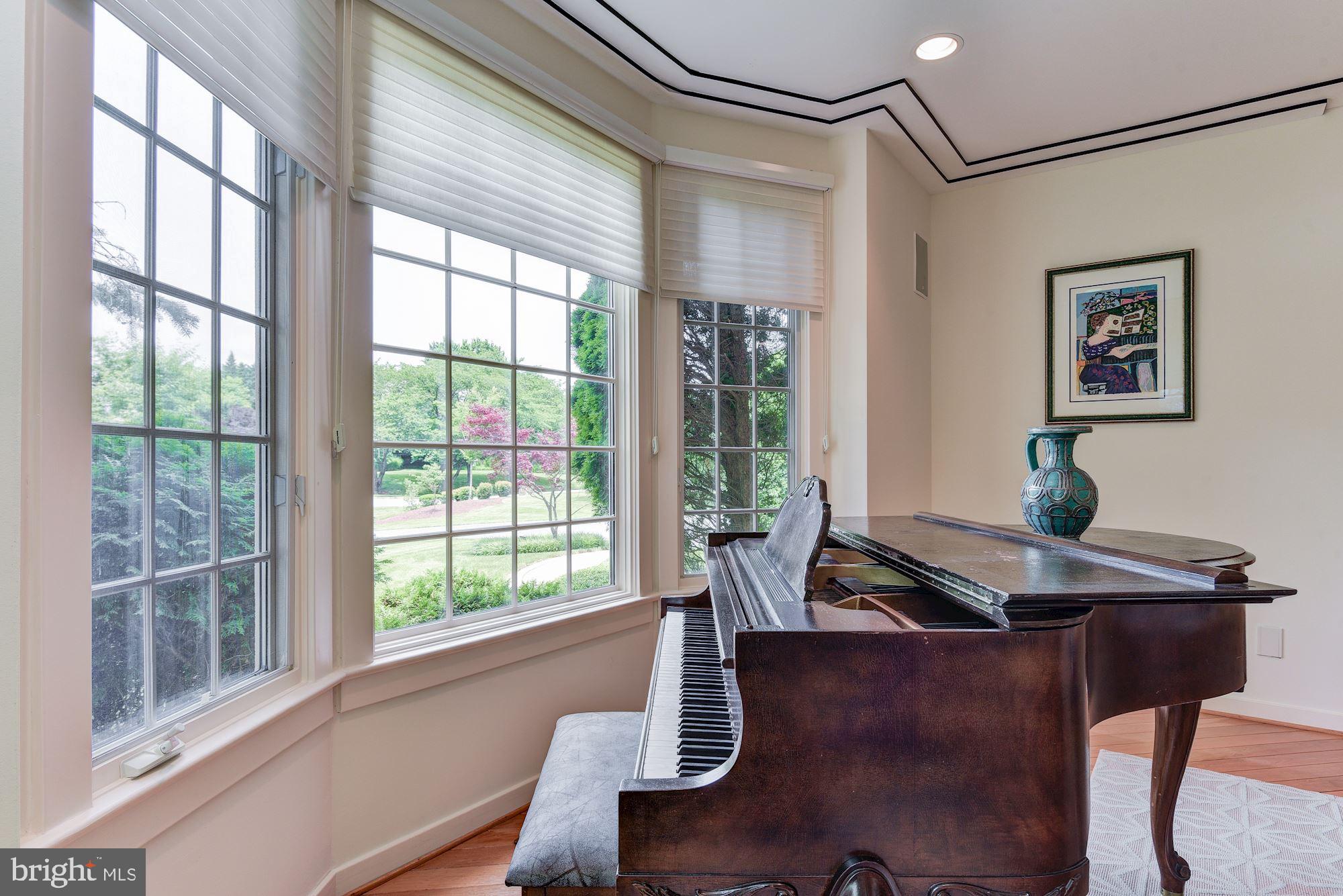 AVENEL - Residential