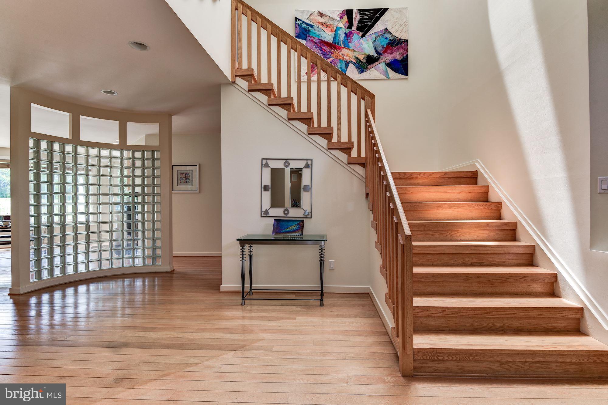 AVENEL - Residential