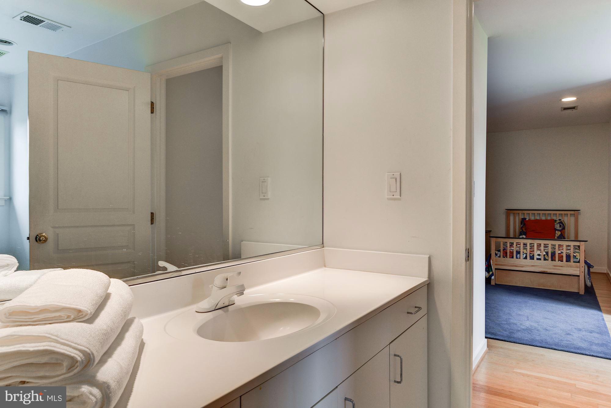 AVENEL - Residential