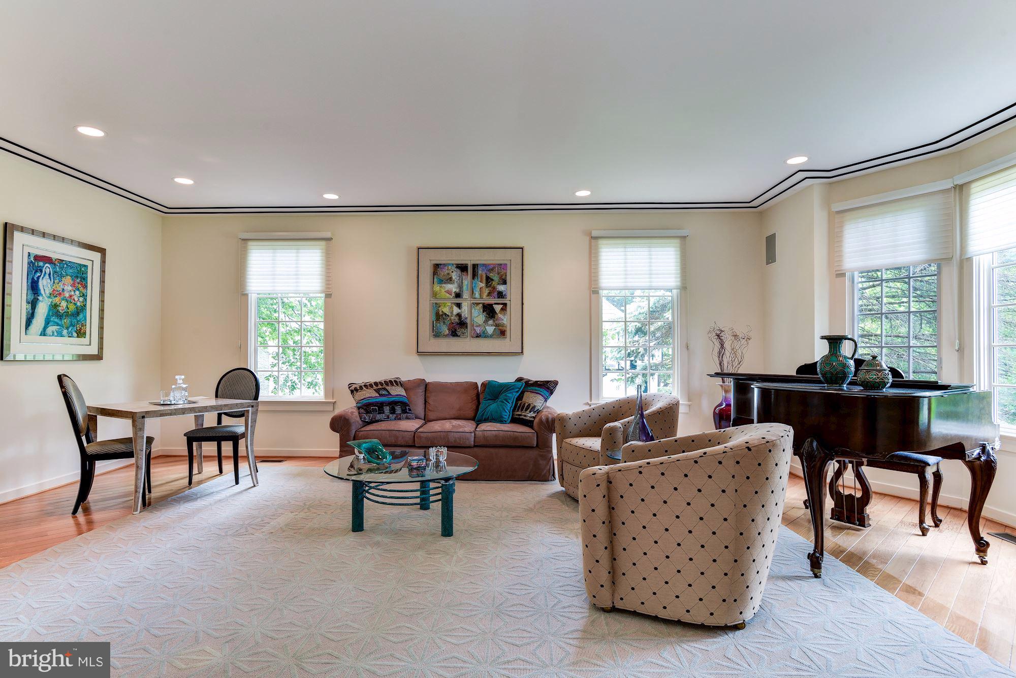 AVENEL - Residential