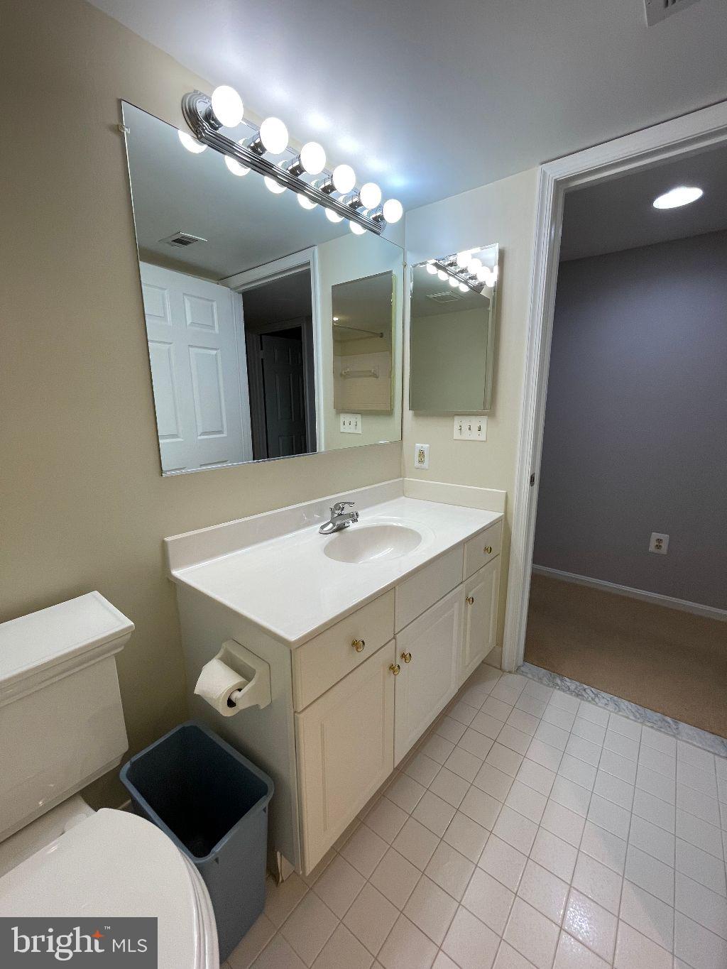 ROCKFLEET GARDEN - Residential