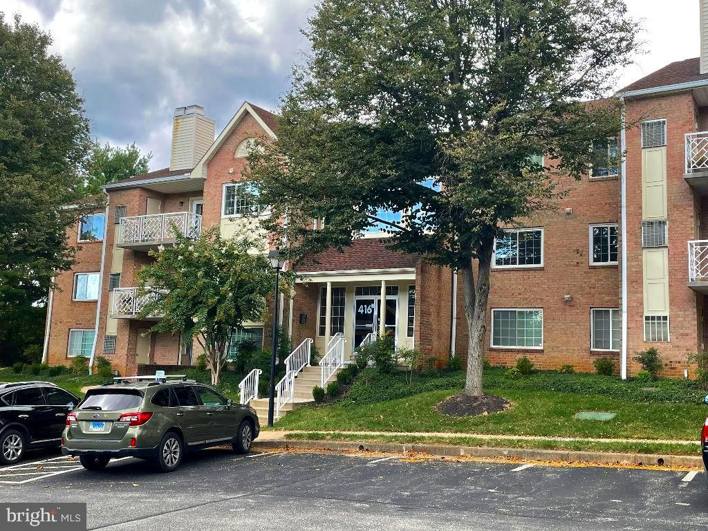 ROCKFLEET GARDEN - Residential