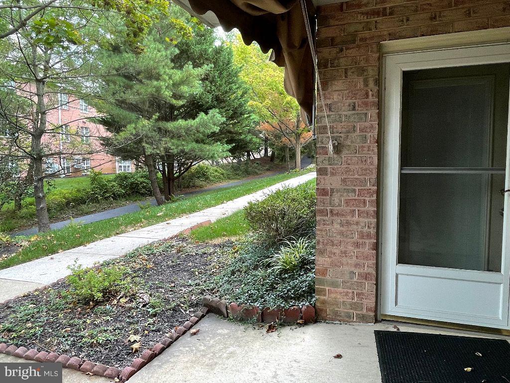 ROCKFLEET GARDEN - Residential