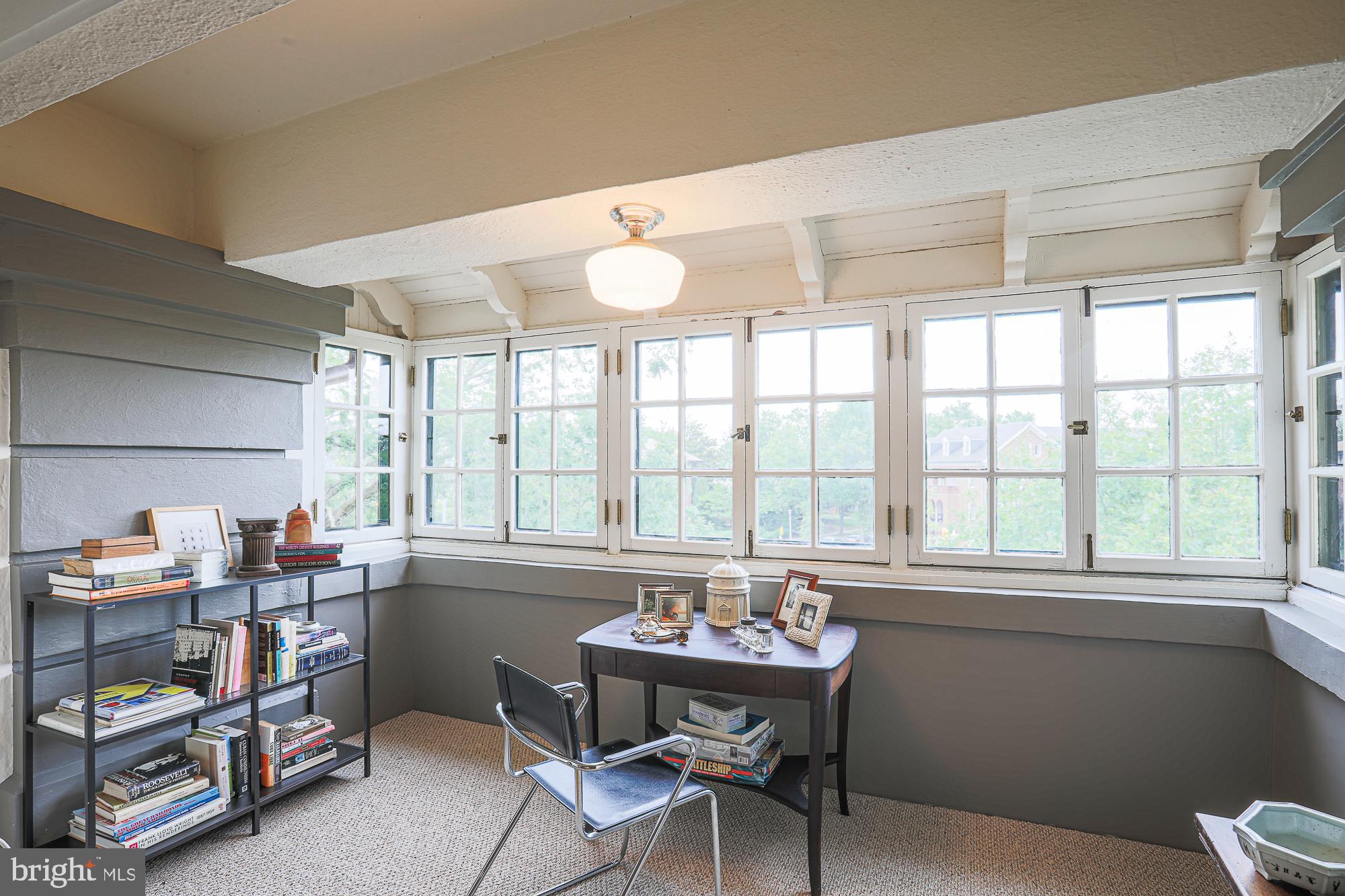 ROLAND PARK - Residential
