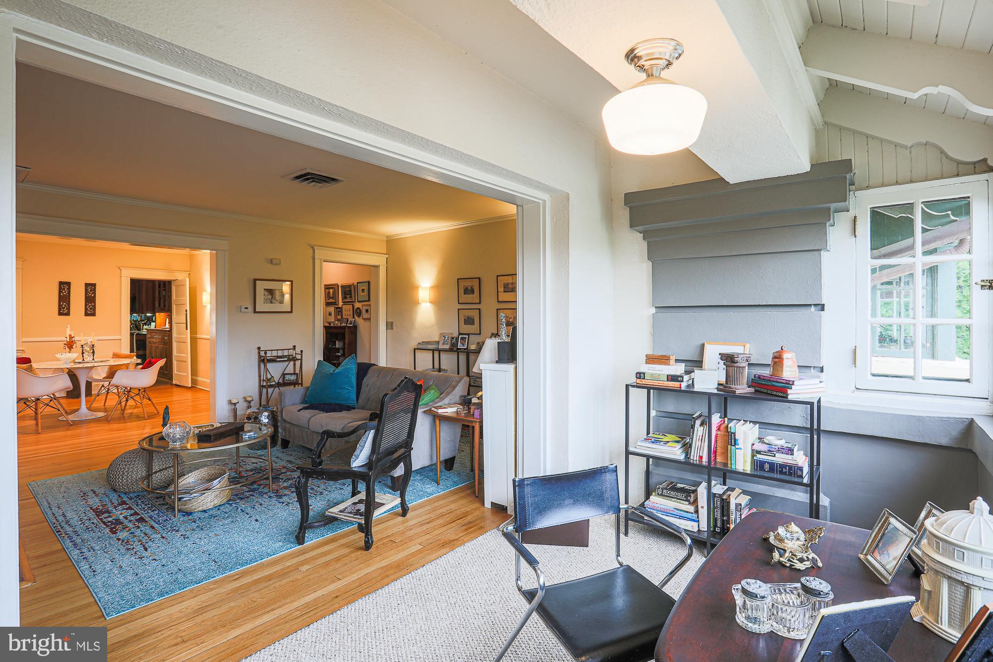ROLAND PARK - Residential