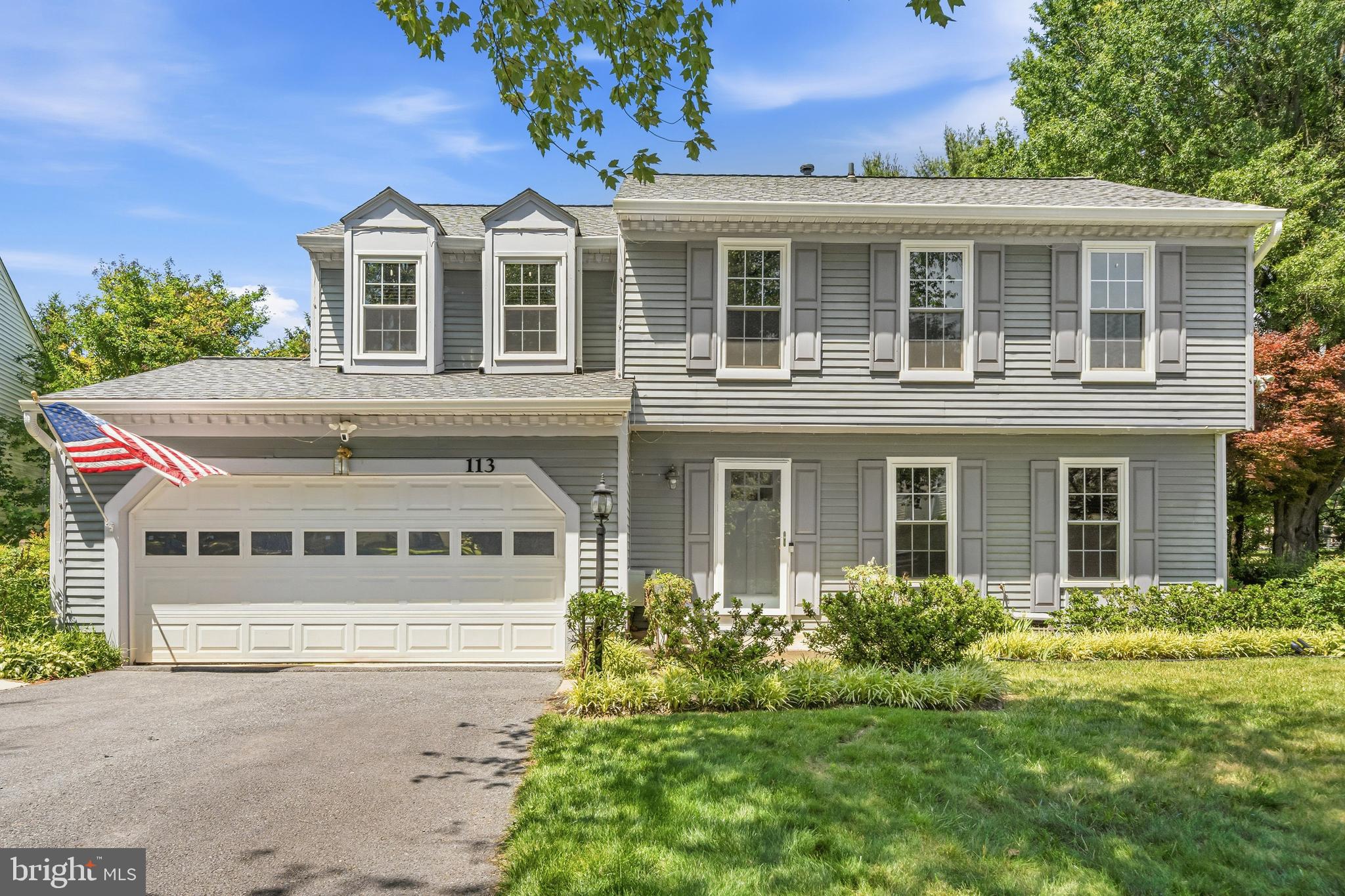 113 BOOKHAM LANE