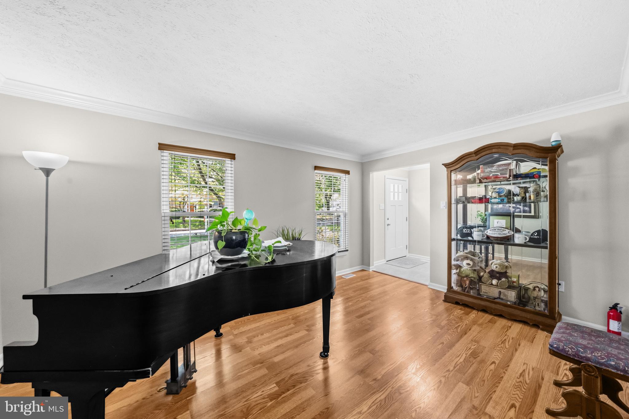 113 BOOKHAM LANE