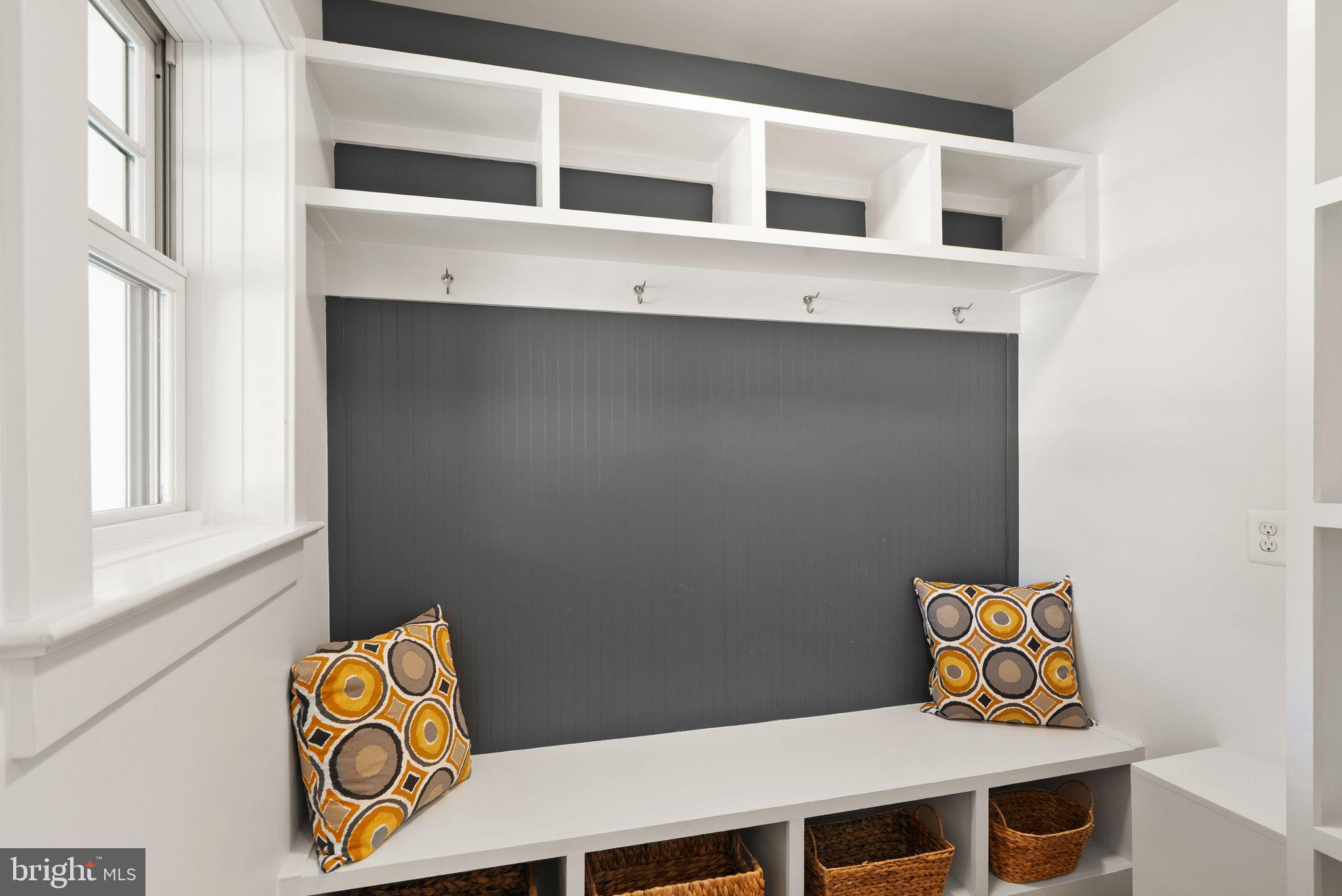 BERKSHIRE OAKWOOD - Residential