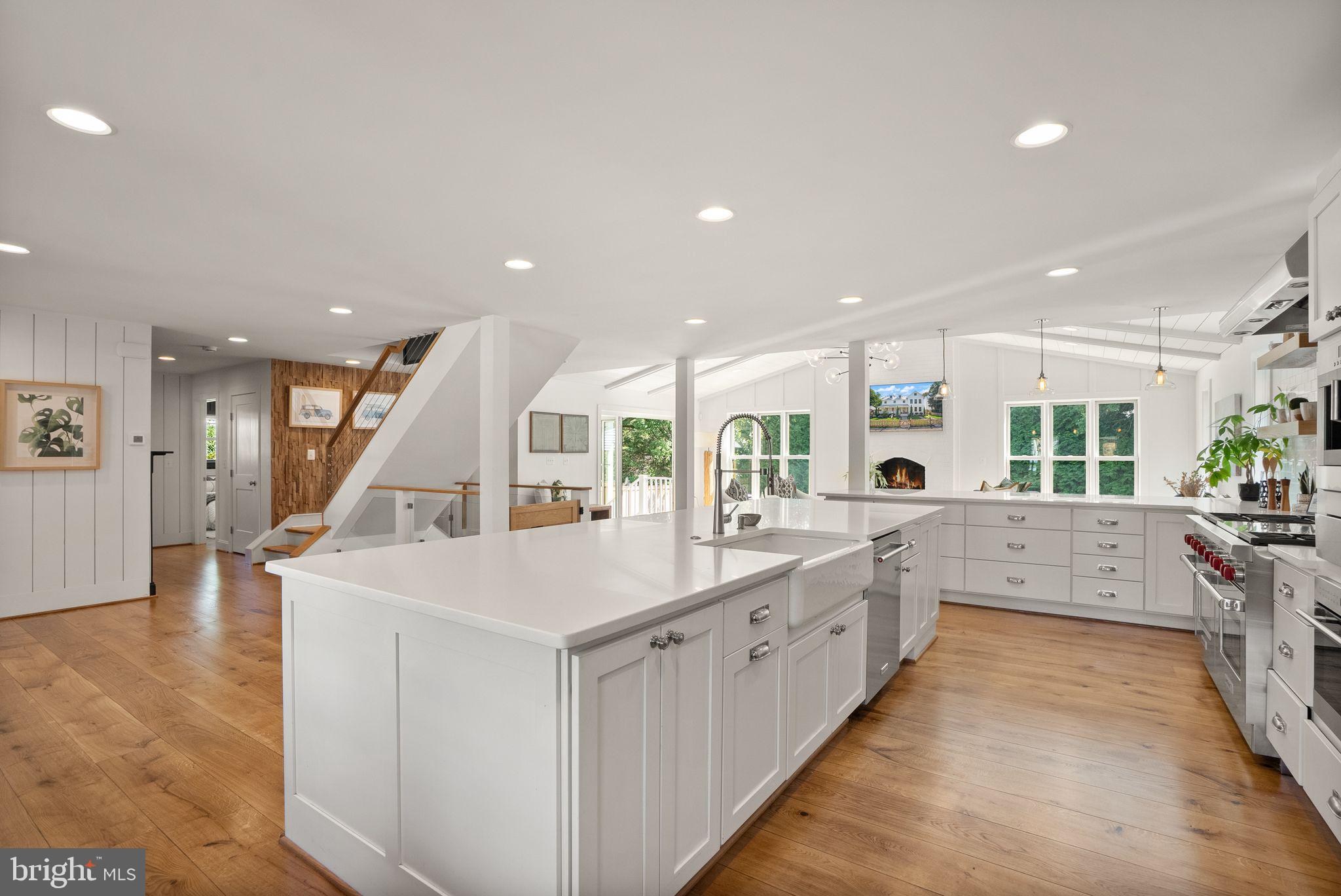 BERKSHIRE OAKWOOD - Residential