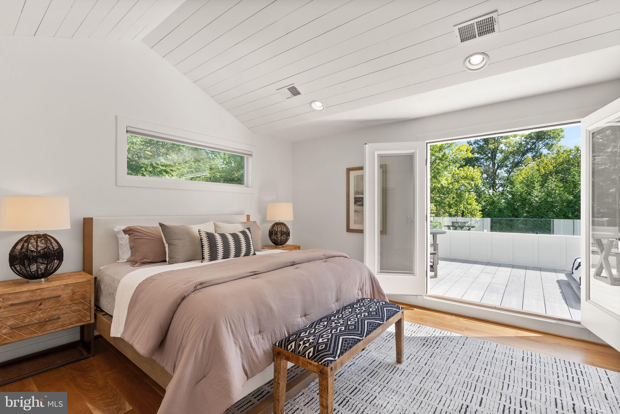 BERKSHIRE OAKWOOD - Residential