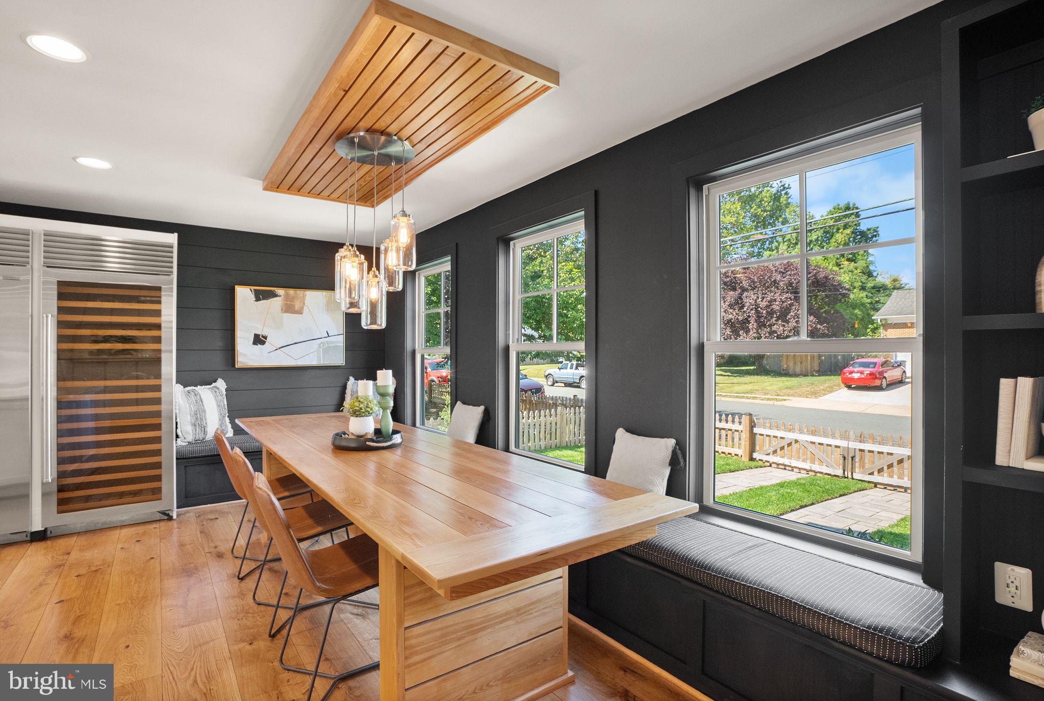 BERKSHIRE OAKWOOD - Residential