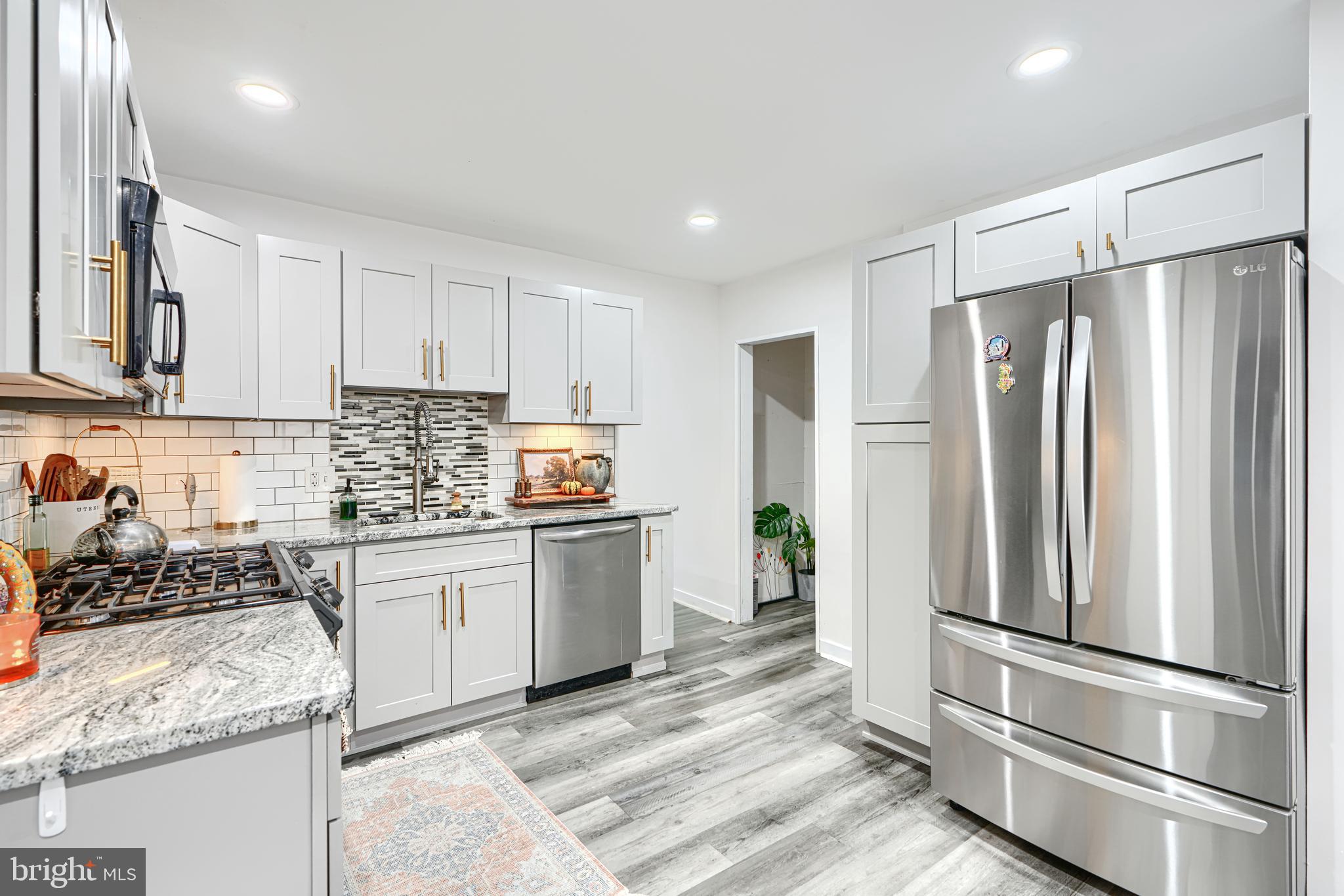 MIDDLESEX - Residential Lease