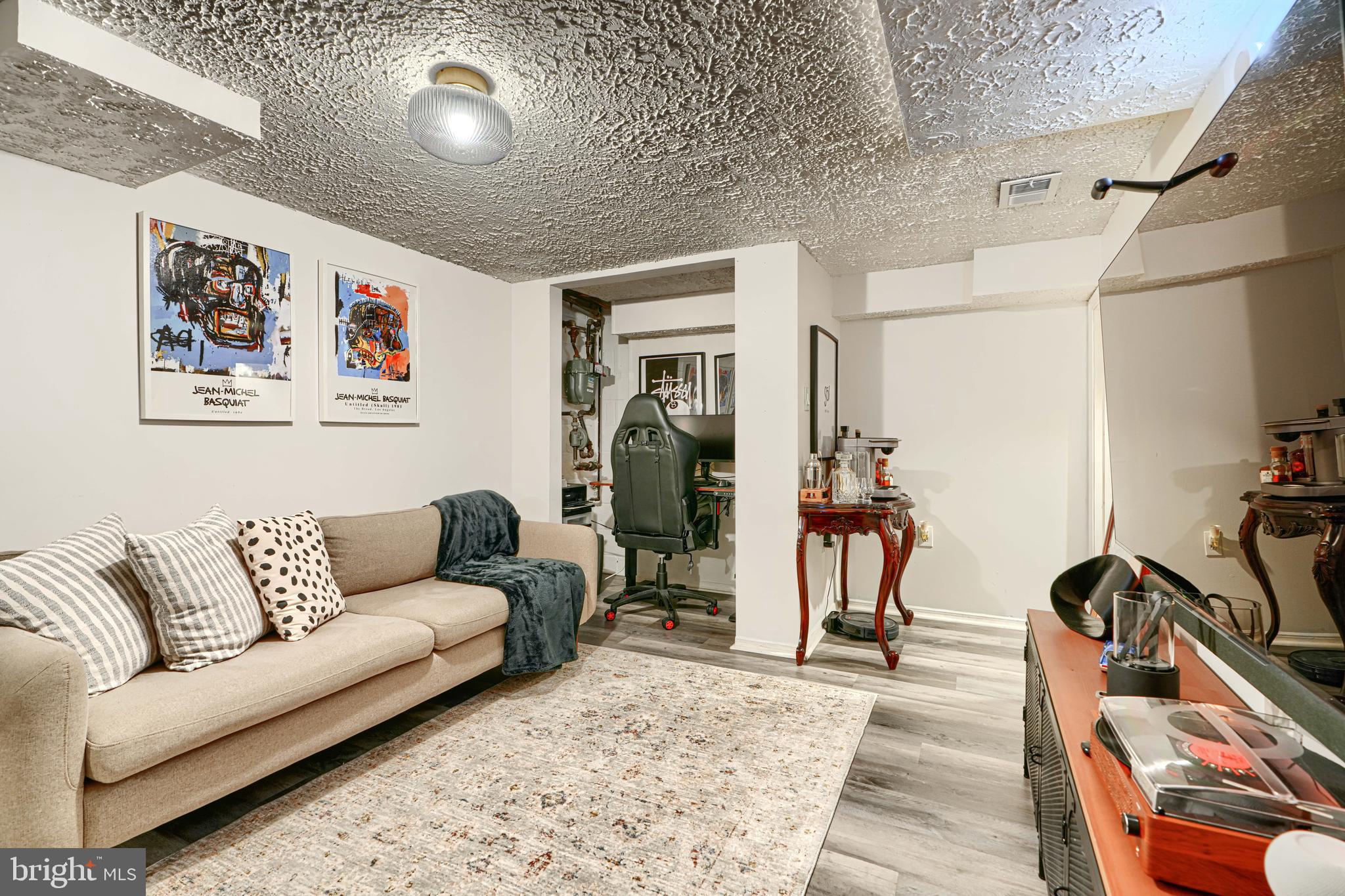 MIDDLESEX - Residential Lease