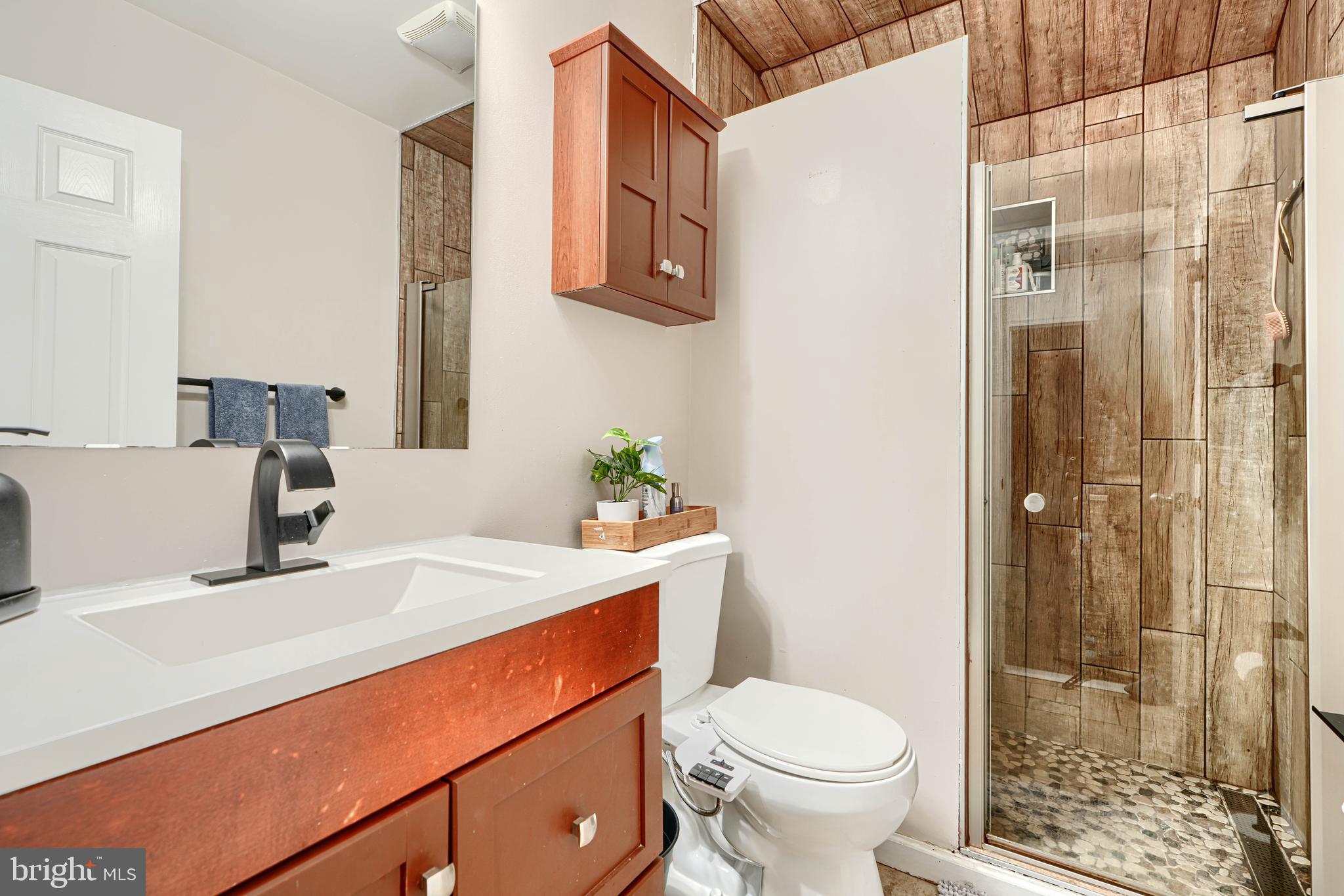 MIDDLESEX - Residential Lease