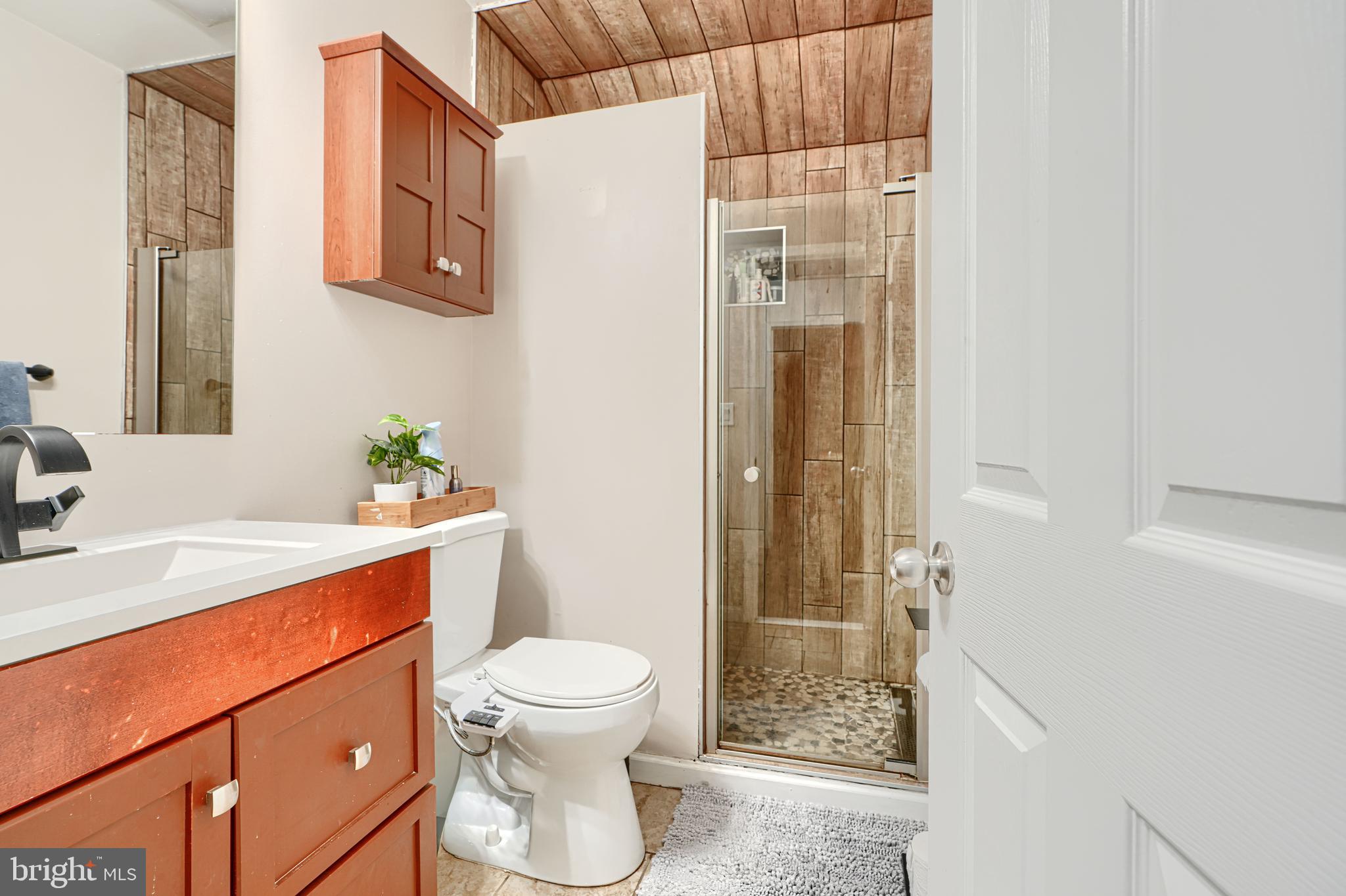 MIDDLESEX - Residential Lease