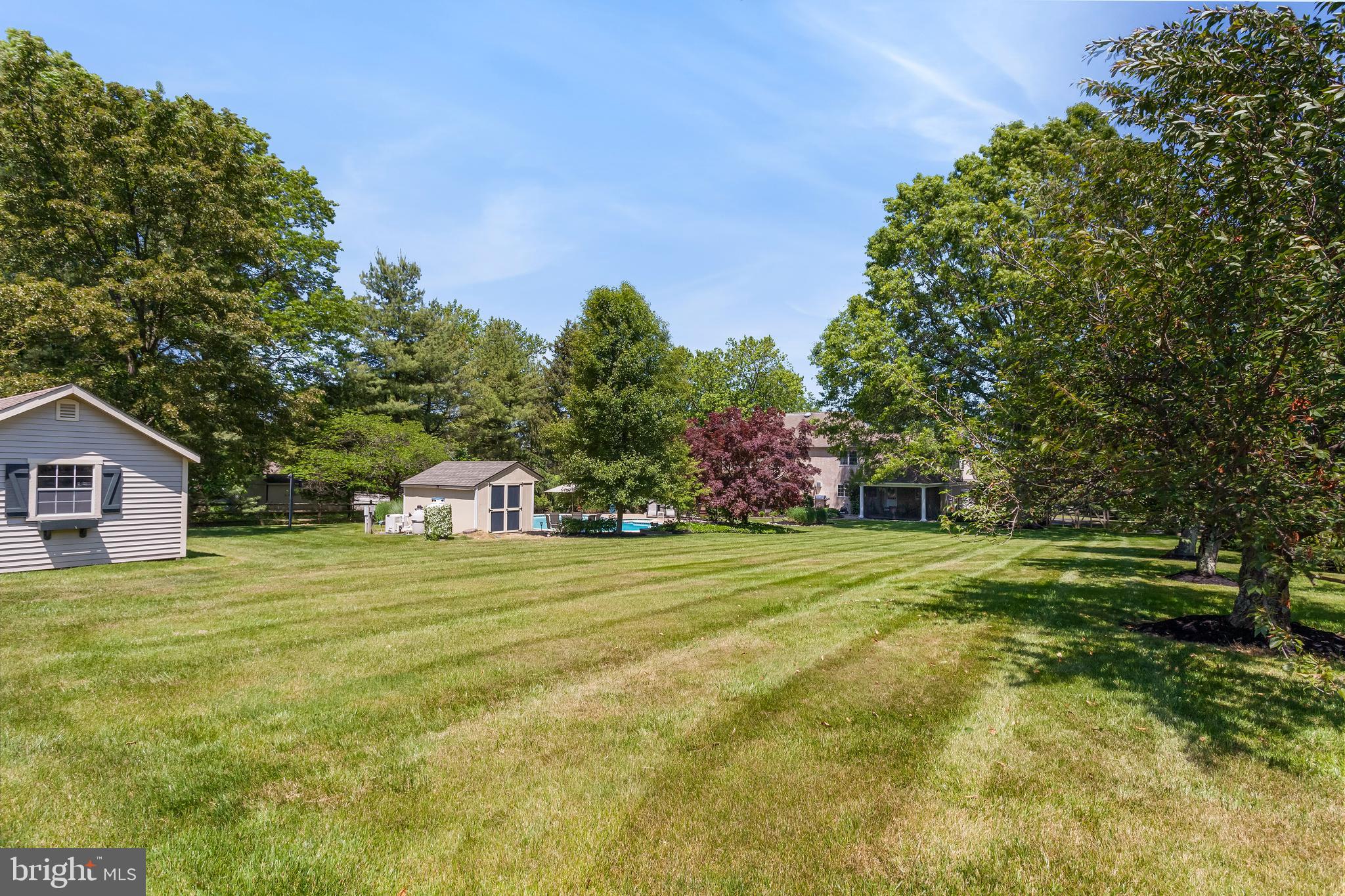 ROLLING COACH ESTS - Residential