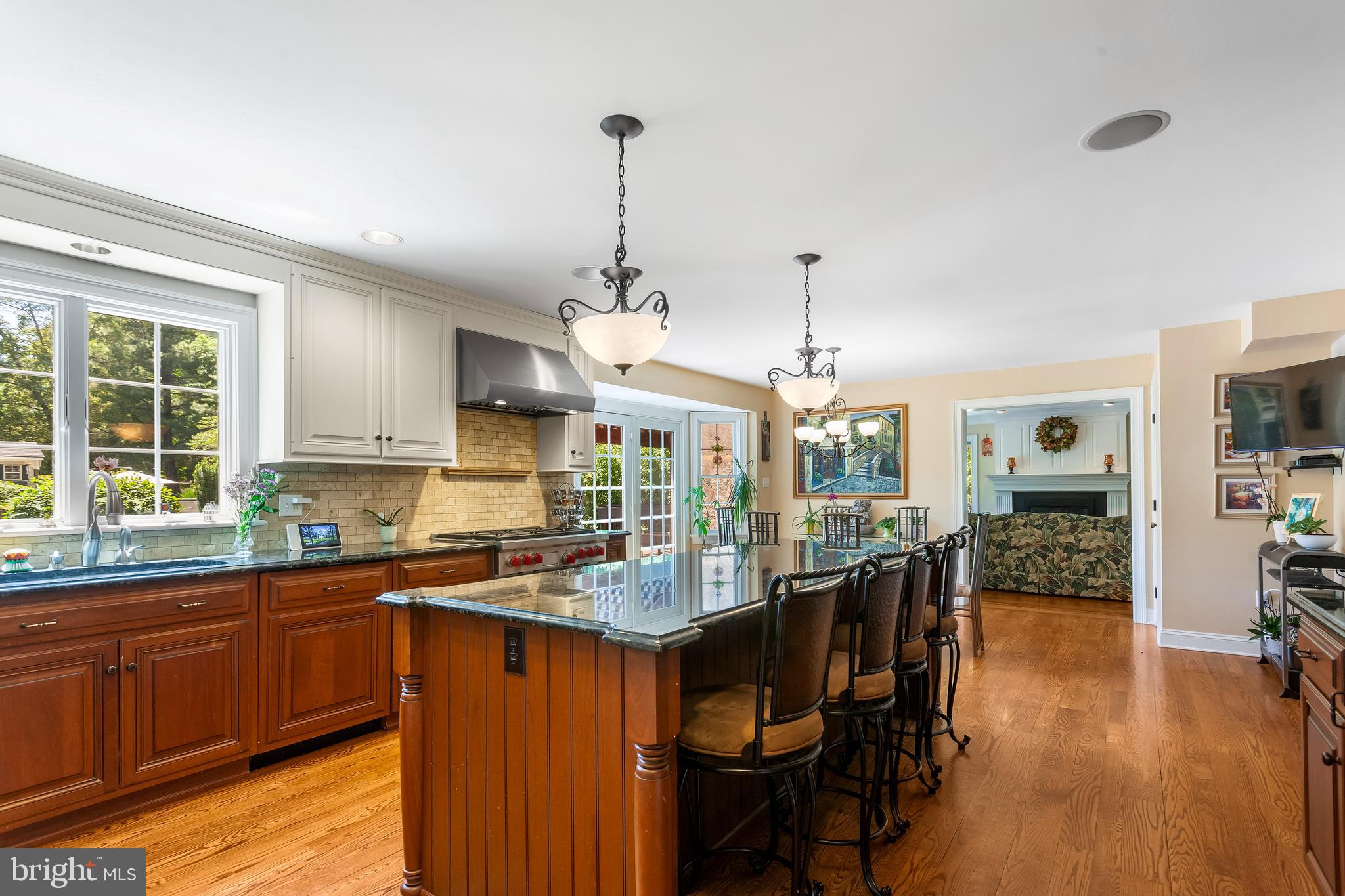 ROLLING COACH ESTS - Residential