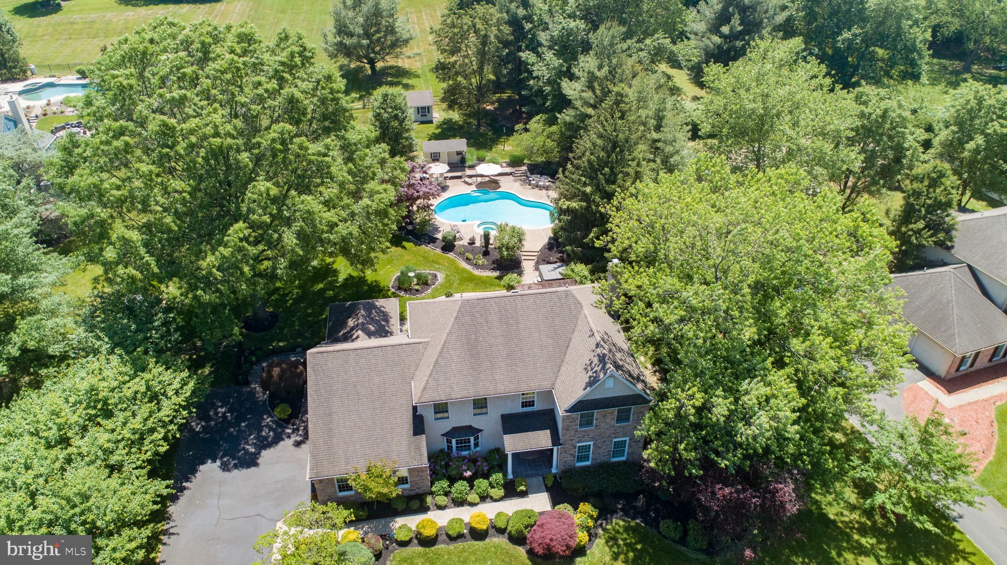 ROLLING COACH ESTS - Residential