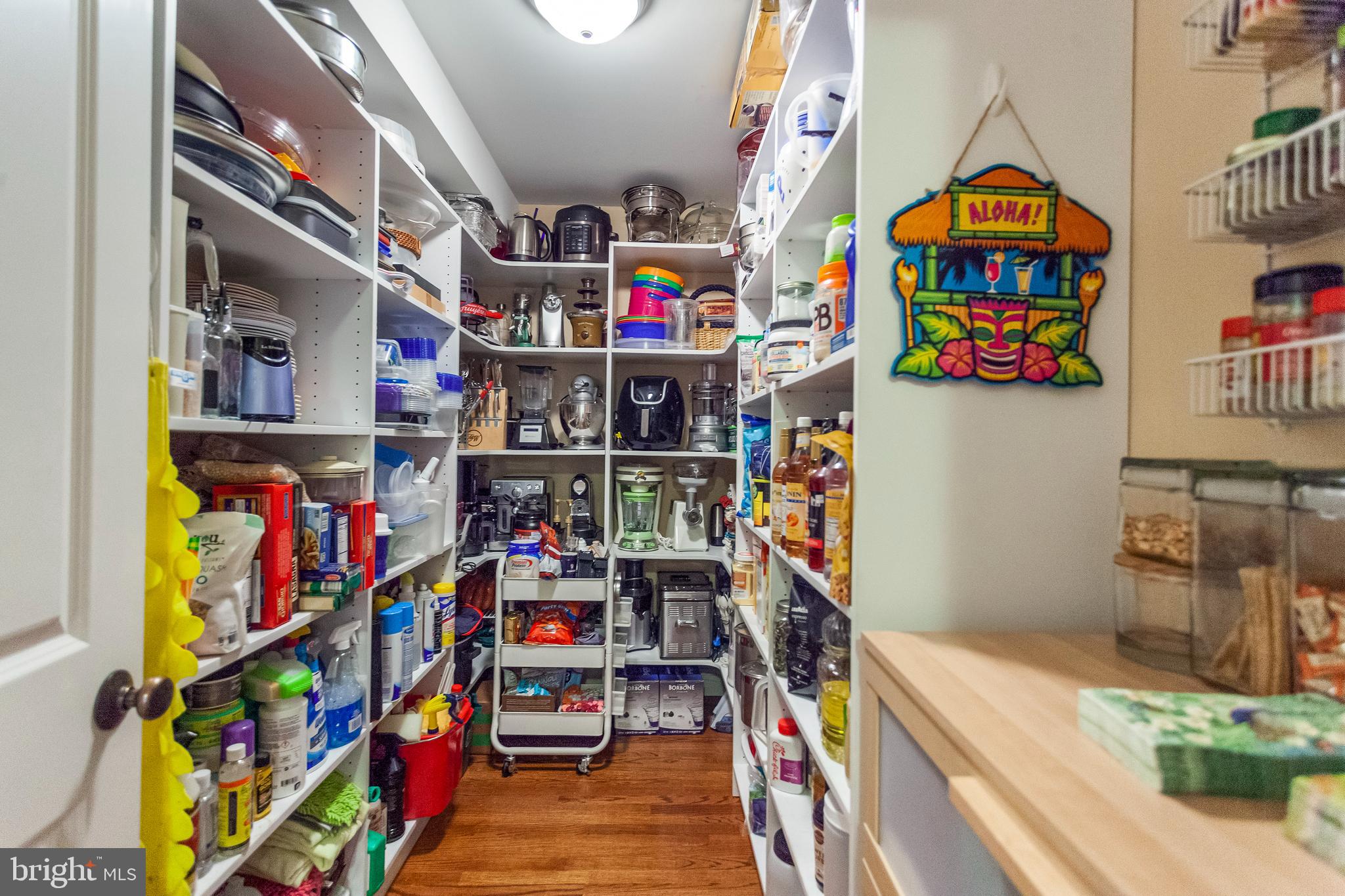 ROLLING COACH ESTS - Residential