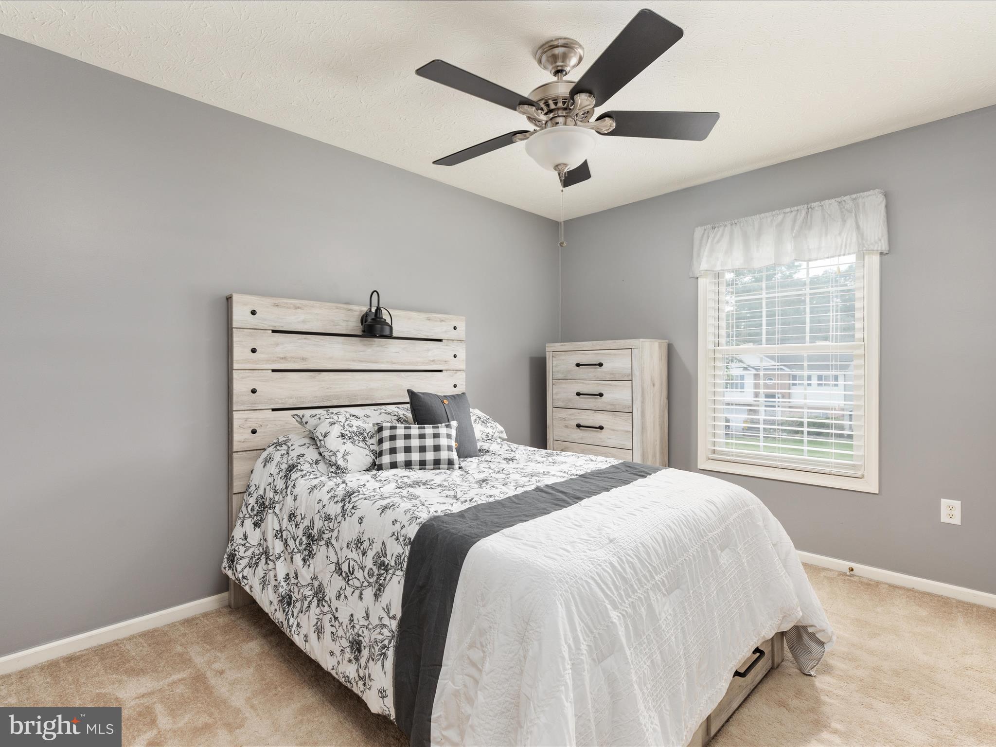 WOODRIDGE - Residential