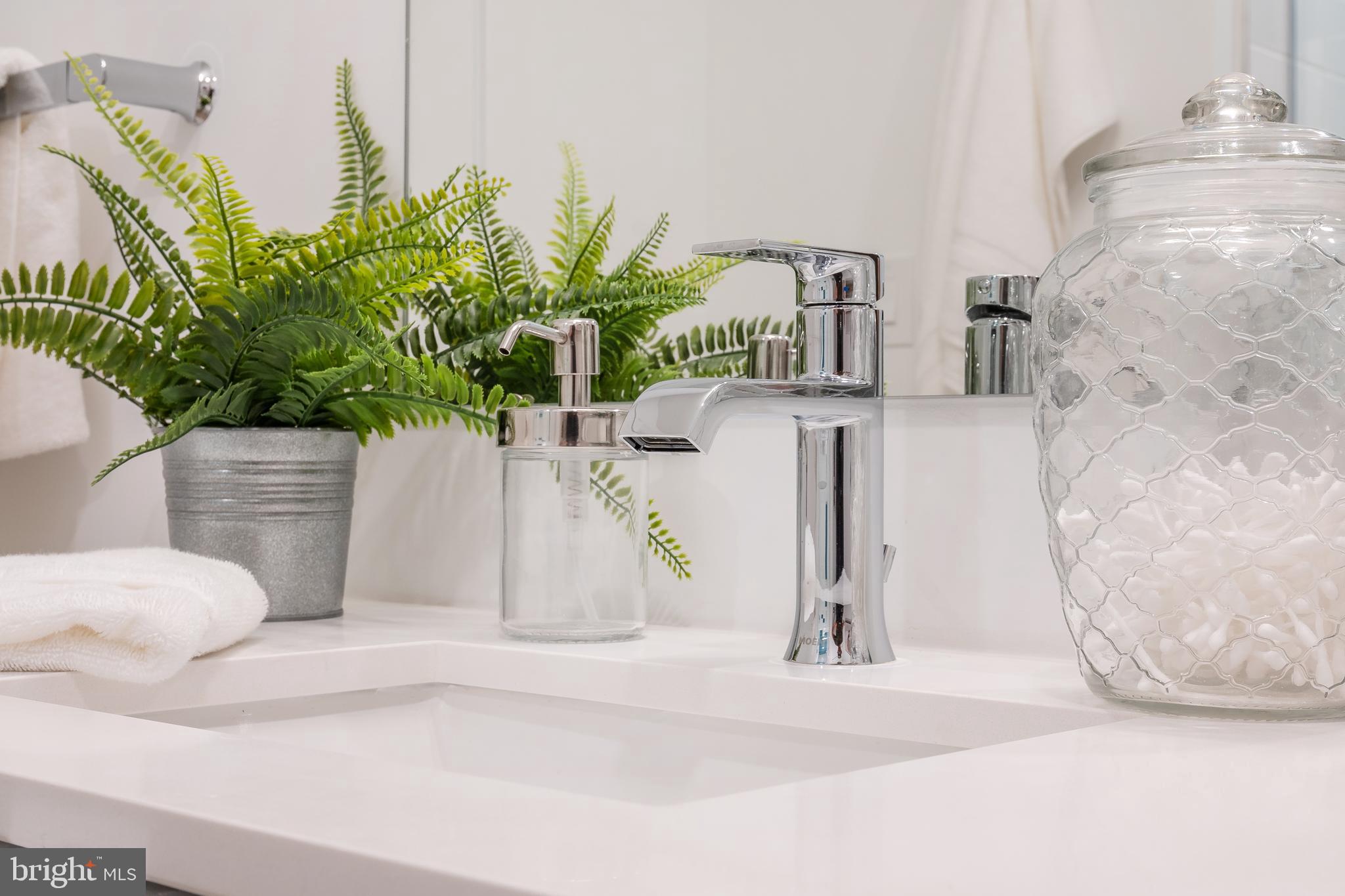 FISHTOWN - Residential Lease