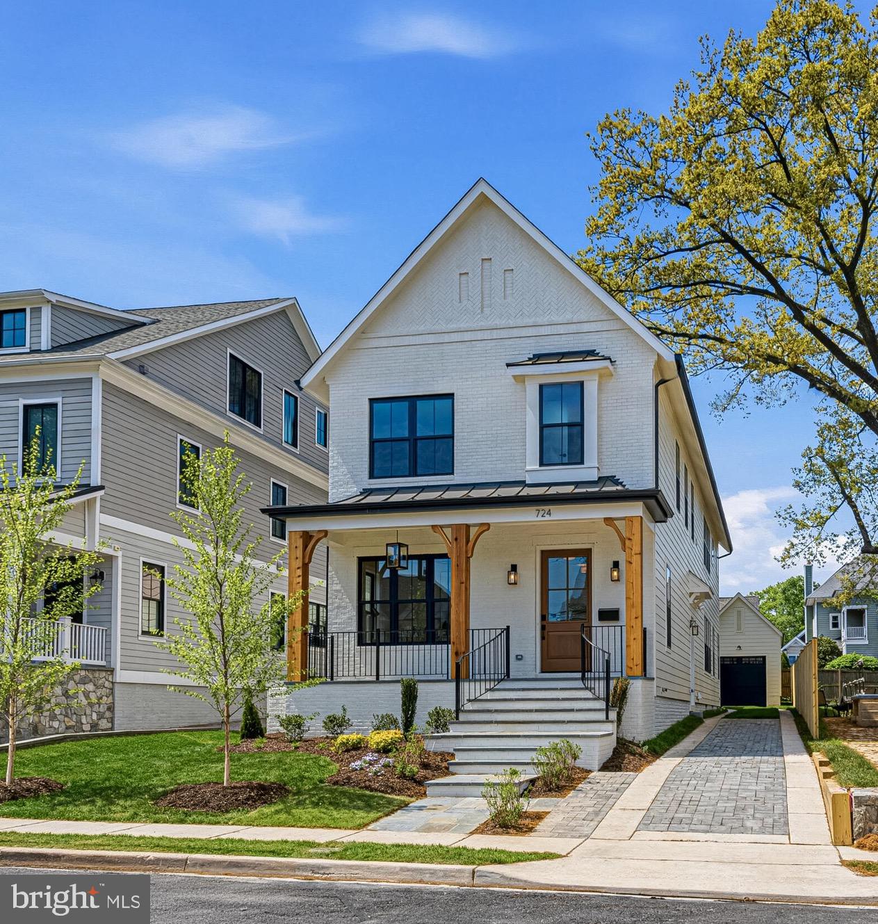 ARLINGTON - Residential