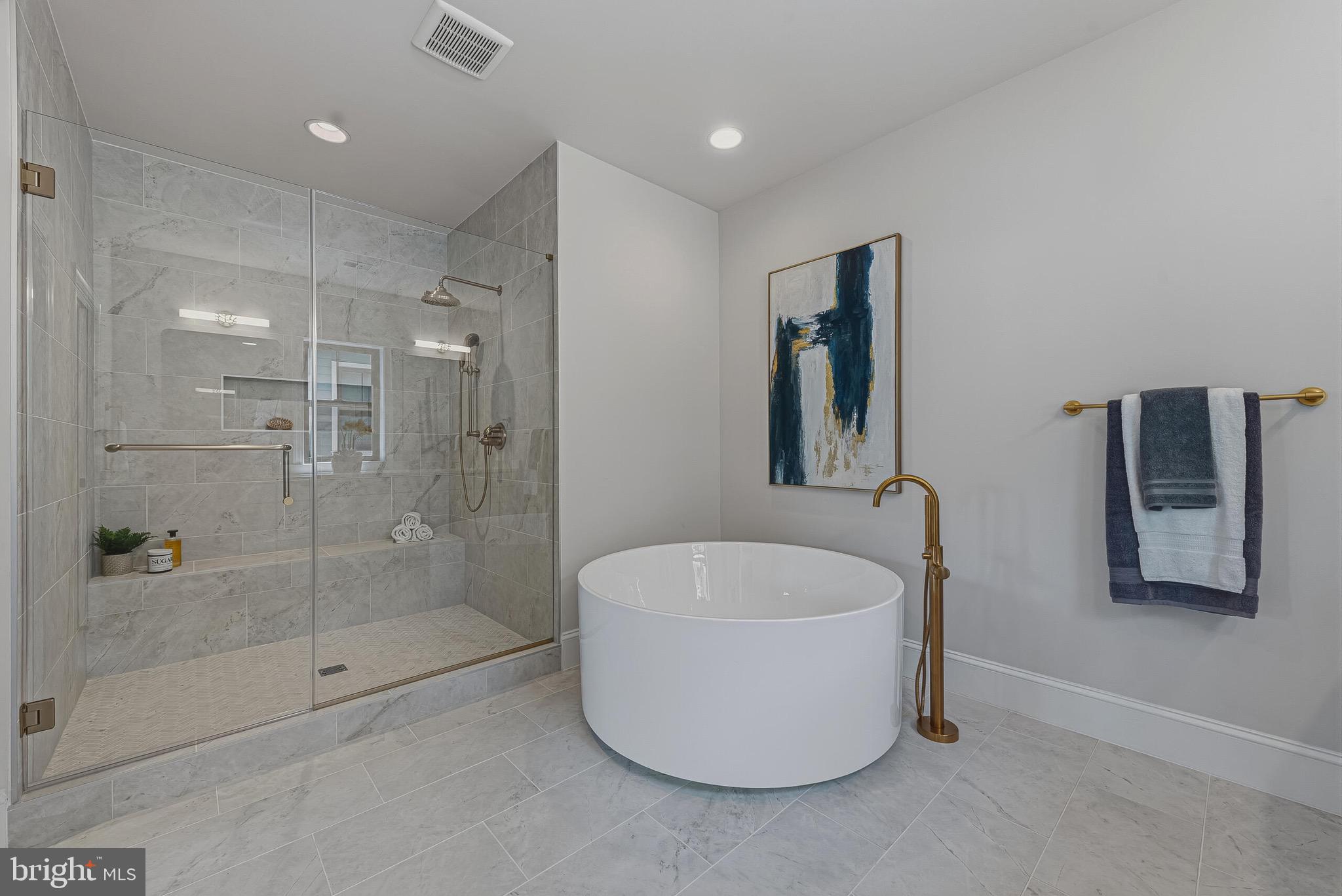 ARLINGTON - Residential