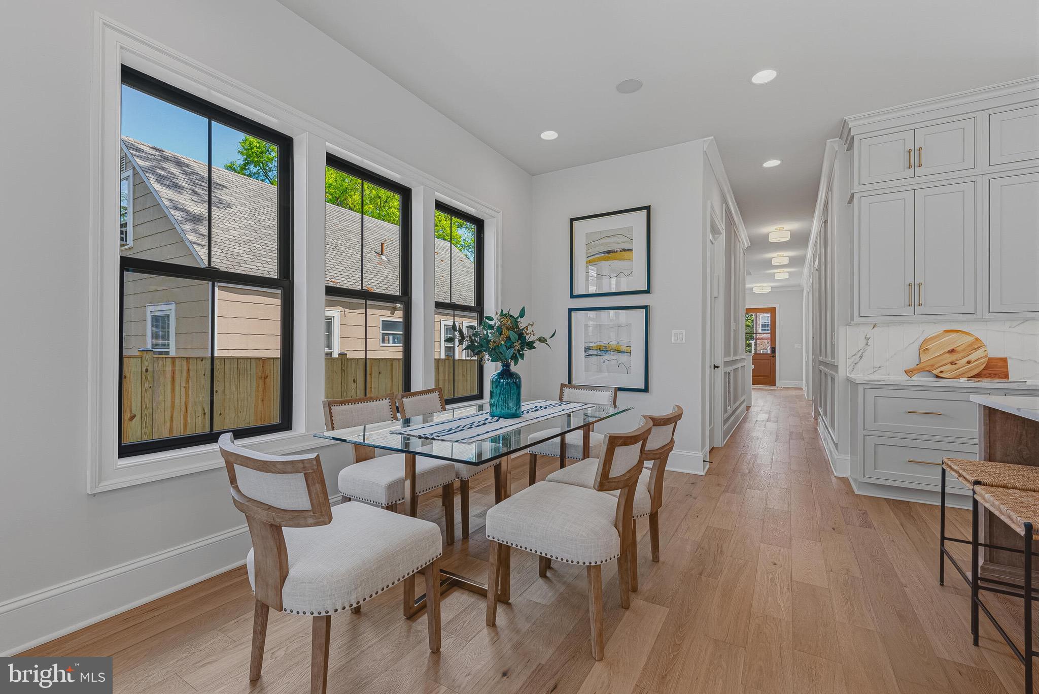 ARLINGTON - Residential