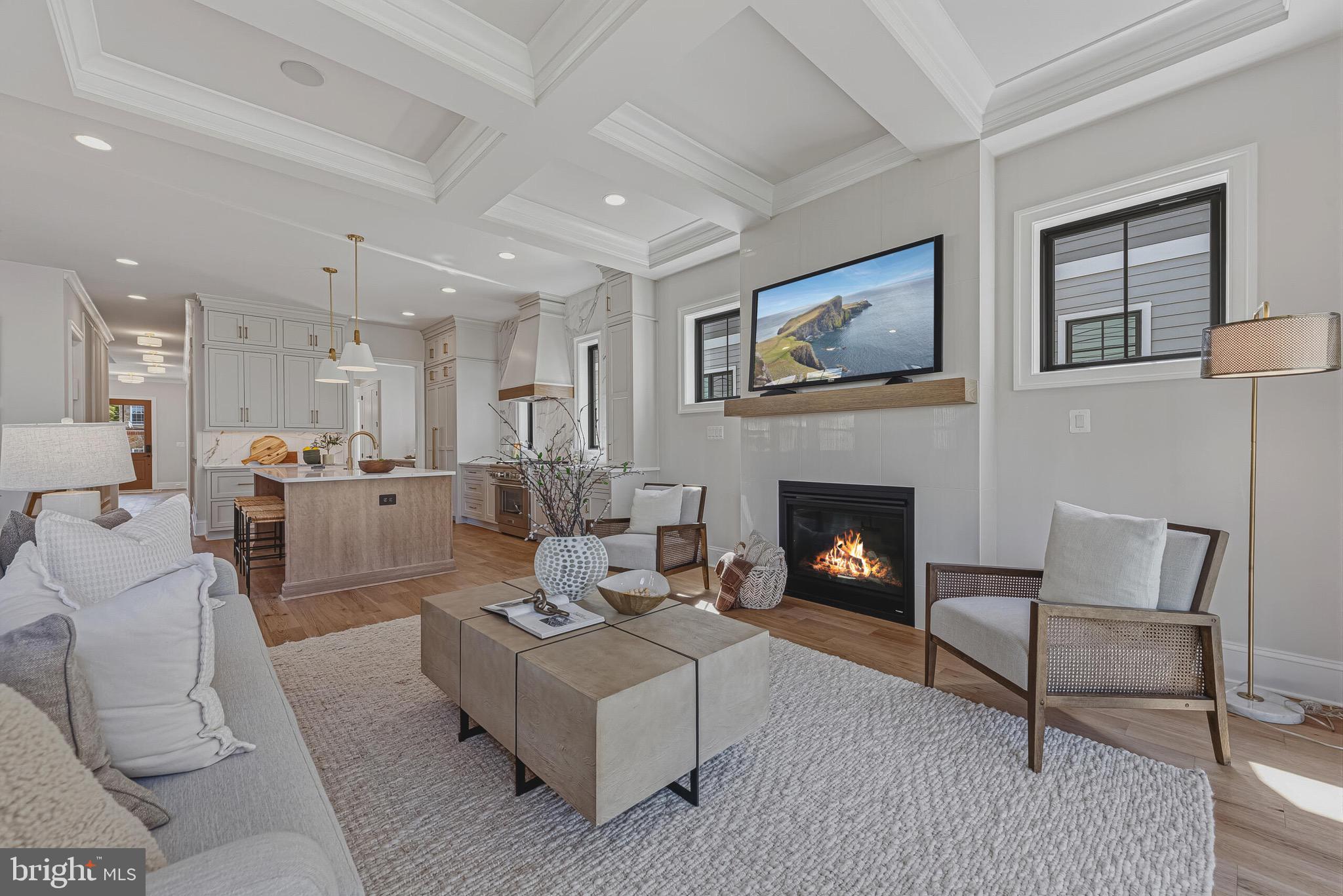 ARLINGTON - Residential