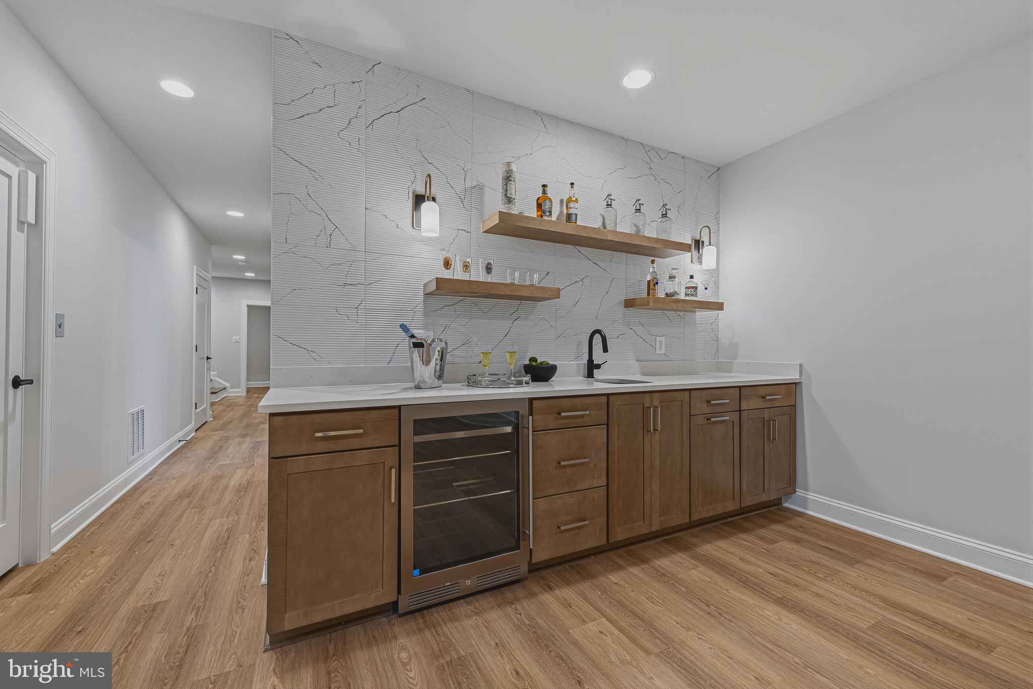 ARLINGTON - Residential