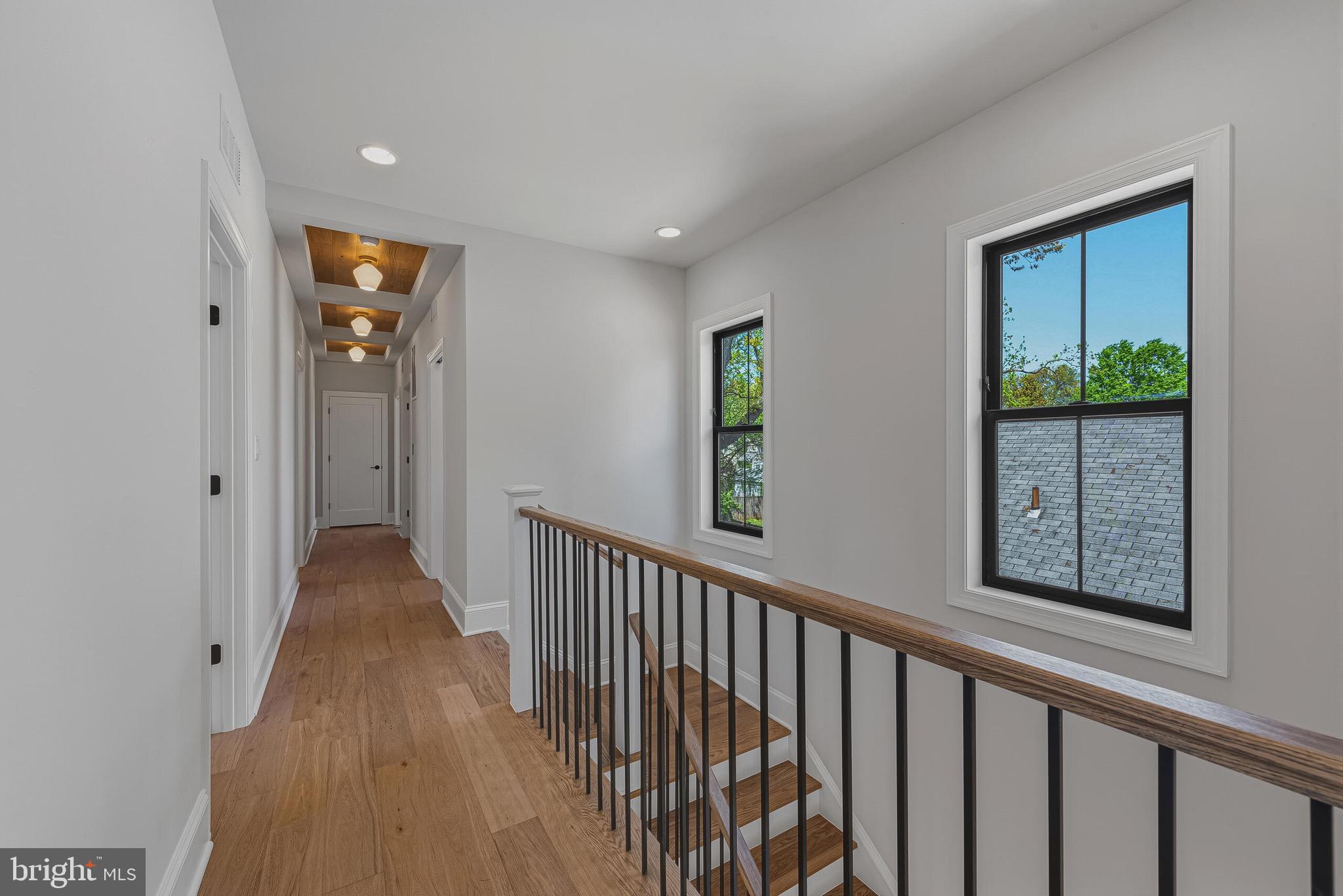 ARLINGTON - Residential