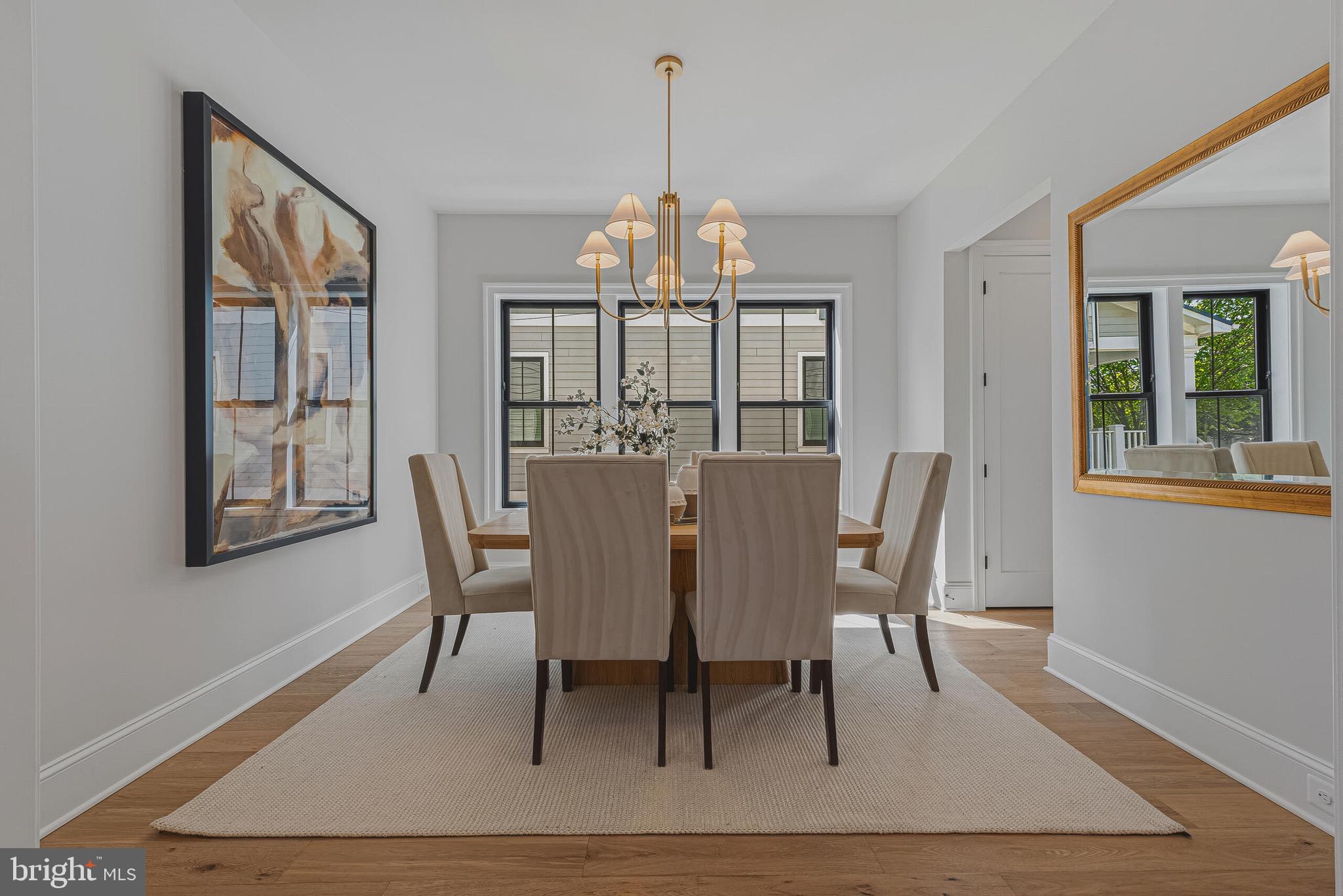 ARLINGTON - Residential